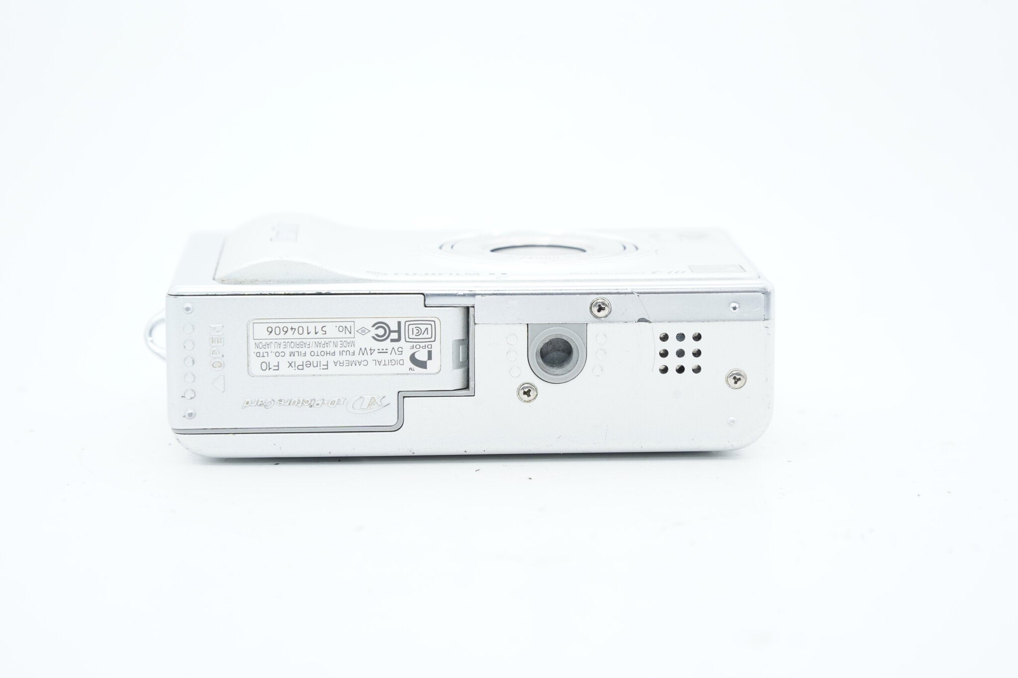 FUJIFILM FinePix F10 デジカメ 本体 バッテリー FUJIFILM FinePix F10 デジカメ 本体 バッテリー FUJIFILM FINEPIX F10