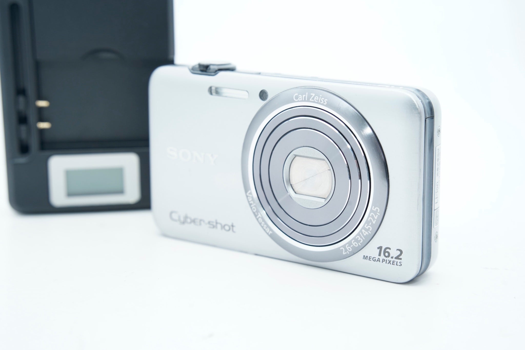 SONY Cyber-shot DSC-WX7 ｼﾙﾊﾞｰ バッテリー 充電器付属