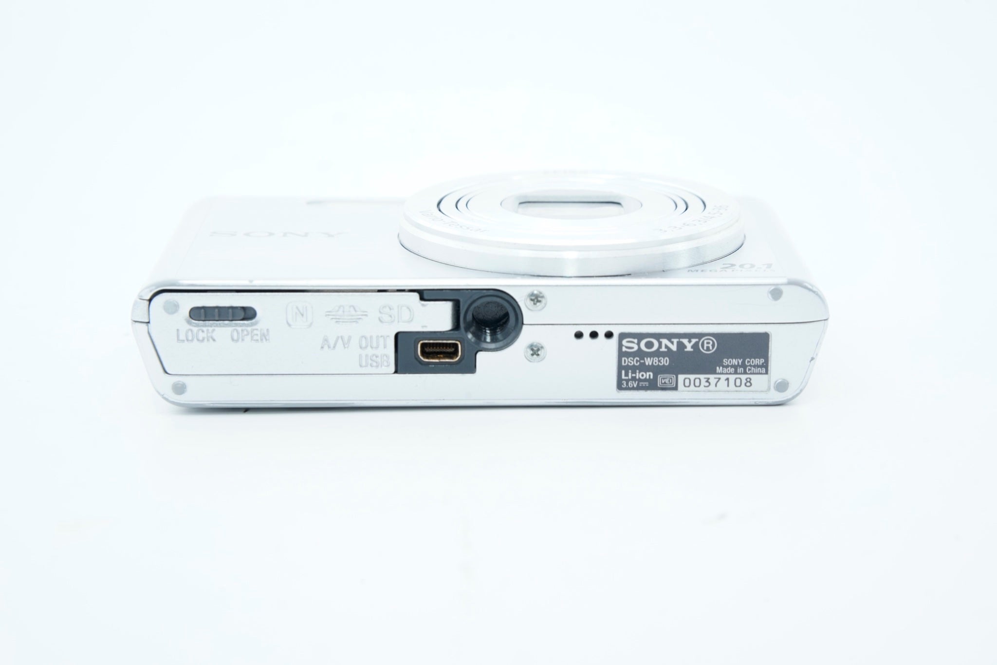 SONY Cyber-shot DSC-W830 ｼﾙﾊﾞｰ バッテリー 充電器付属