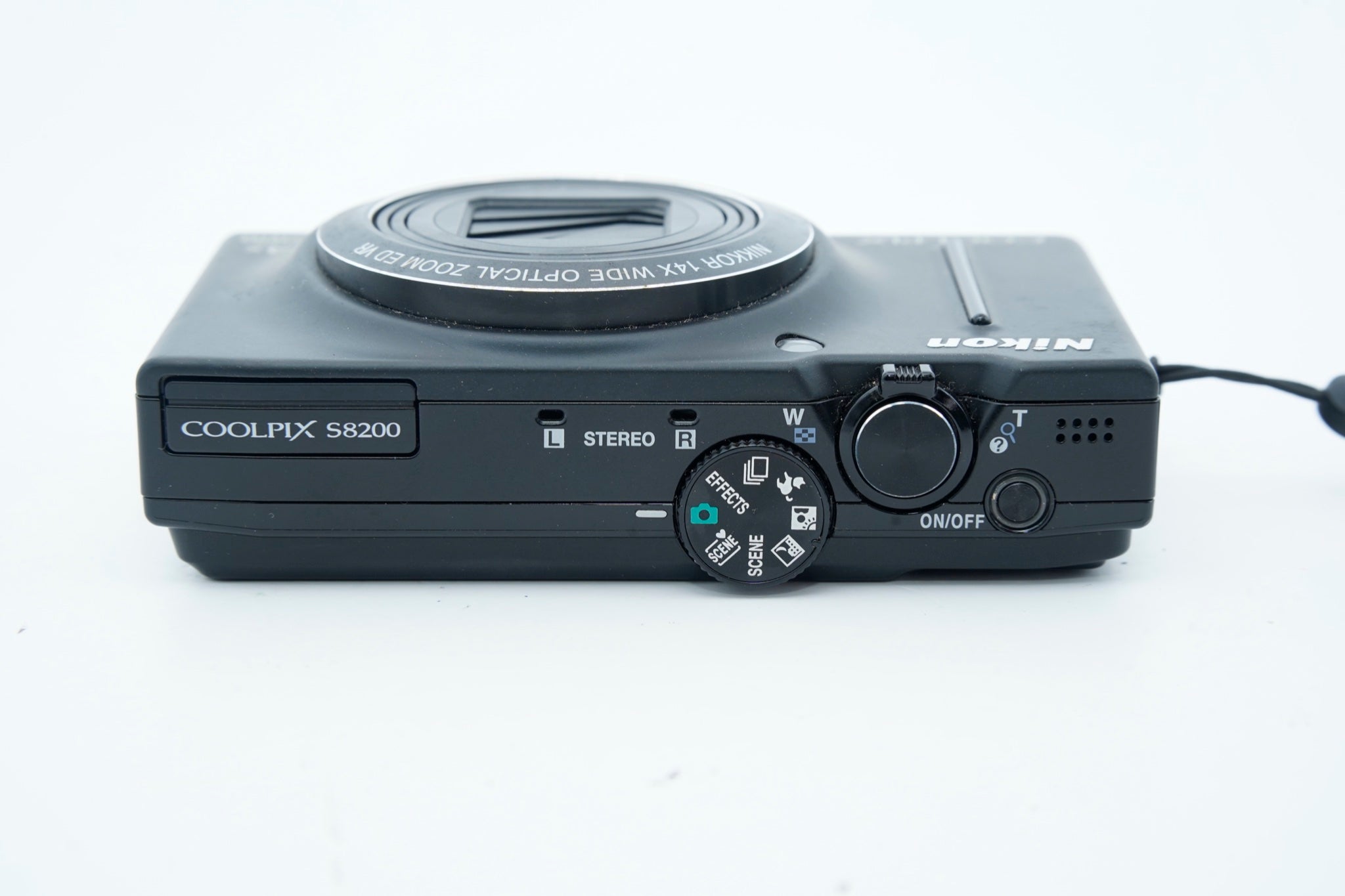 Nikon COOLPIX S8200 黒 バッテリー 充電器付属