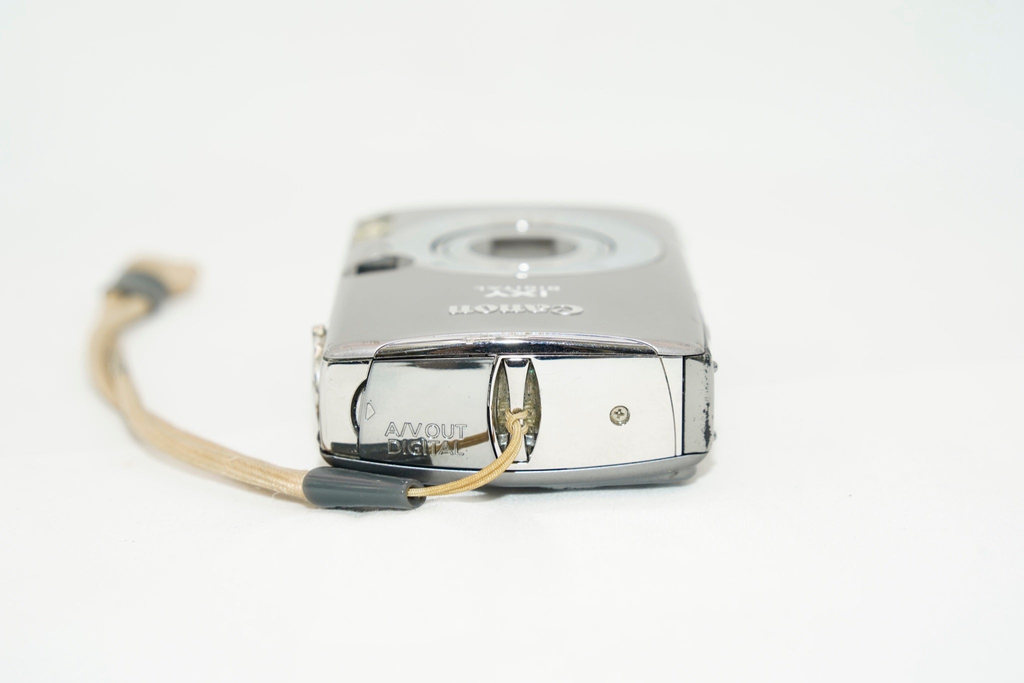 Canon IXY DIGITAL 900 IS #3649 - 6