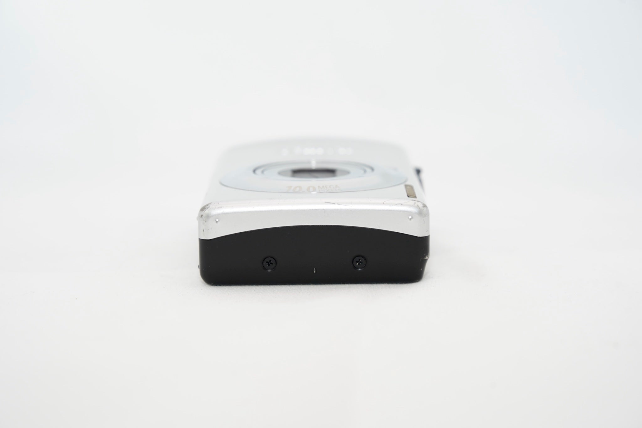 Canon IXY DIGITAL 920 IS #3655 - 8
