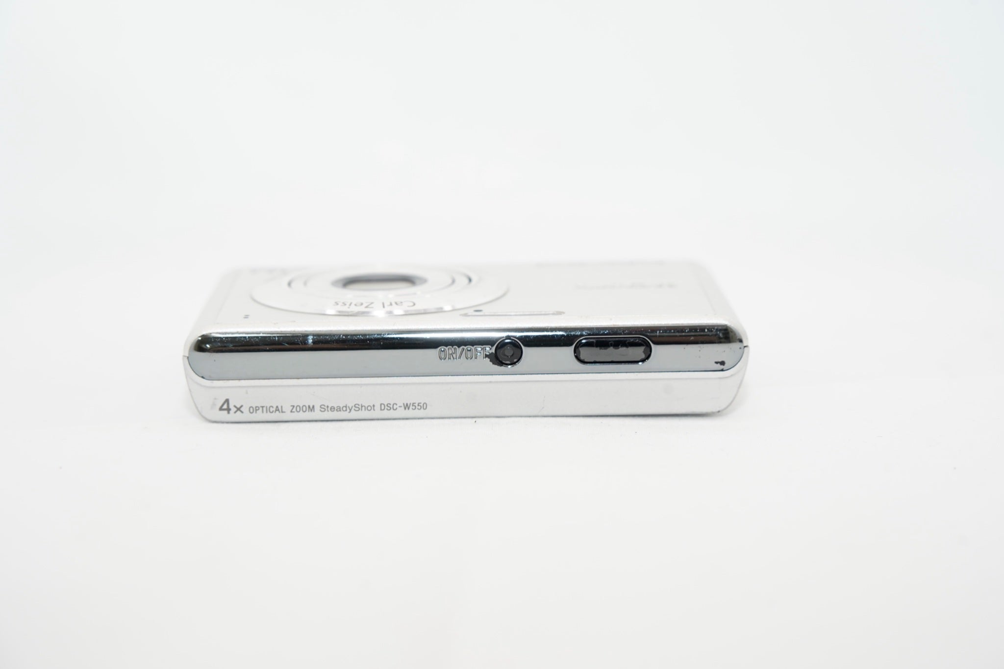 Cyber-shot DSC-W550 バッテリー付属