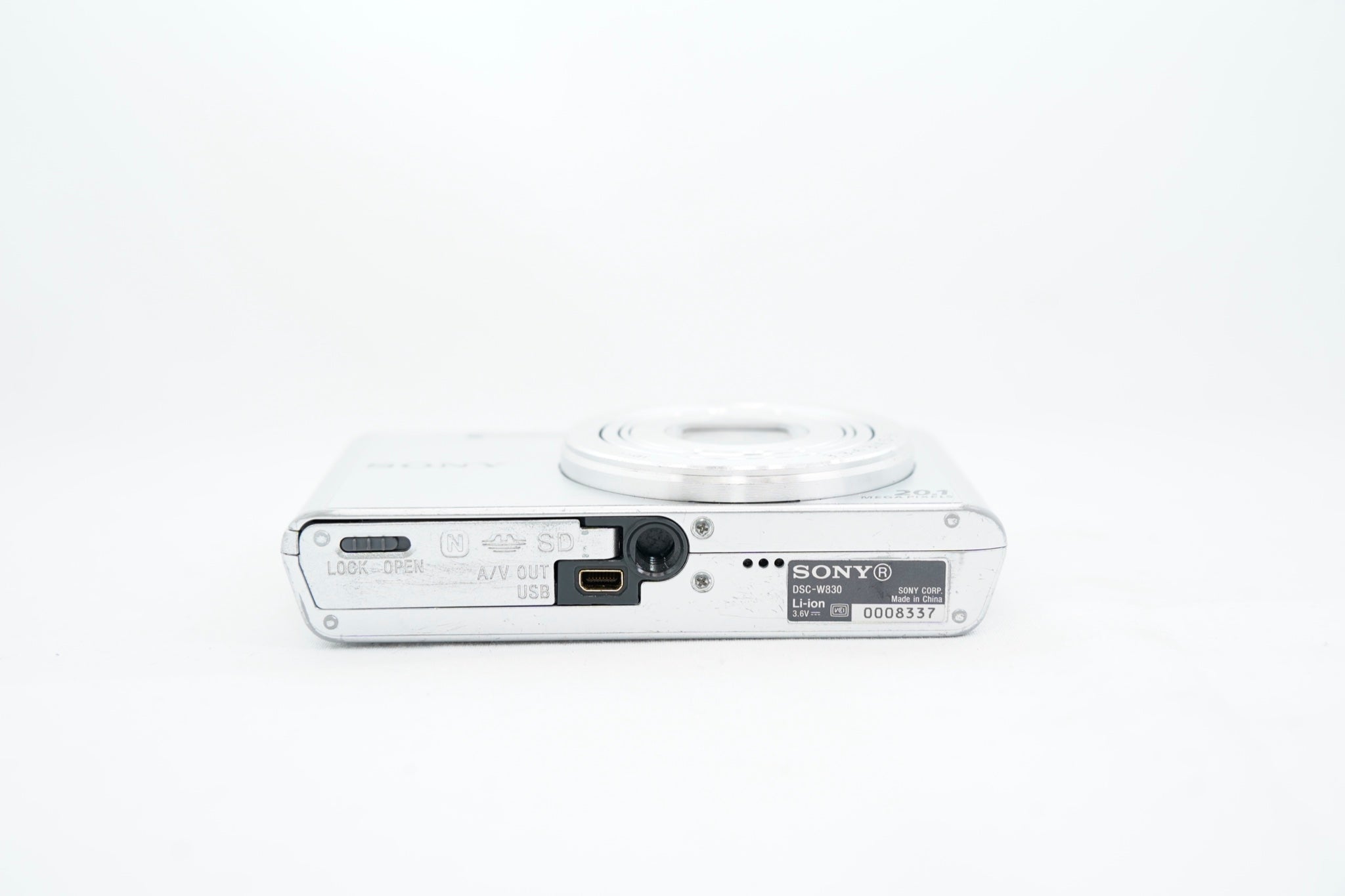 SONY Cyber-shot DSC-W830 ｼﾙﾊﾞｰ（付属：バッテリー）