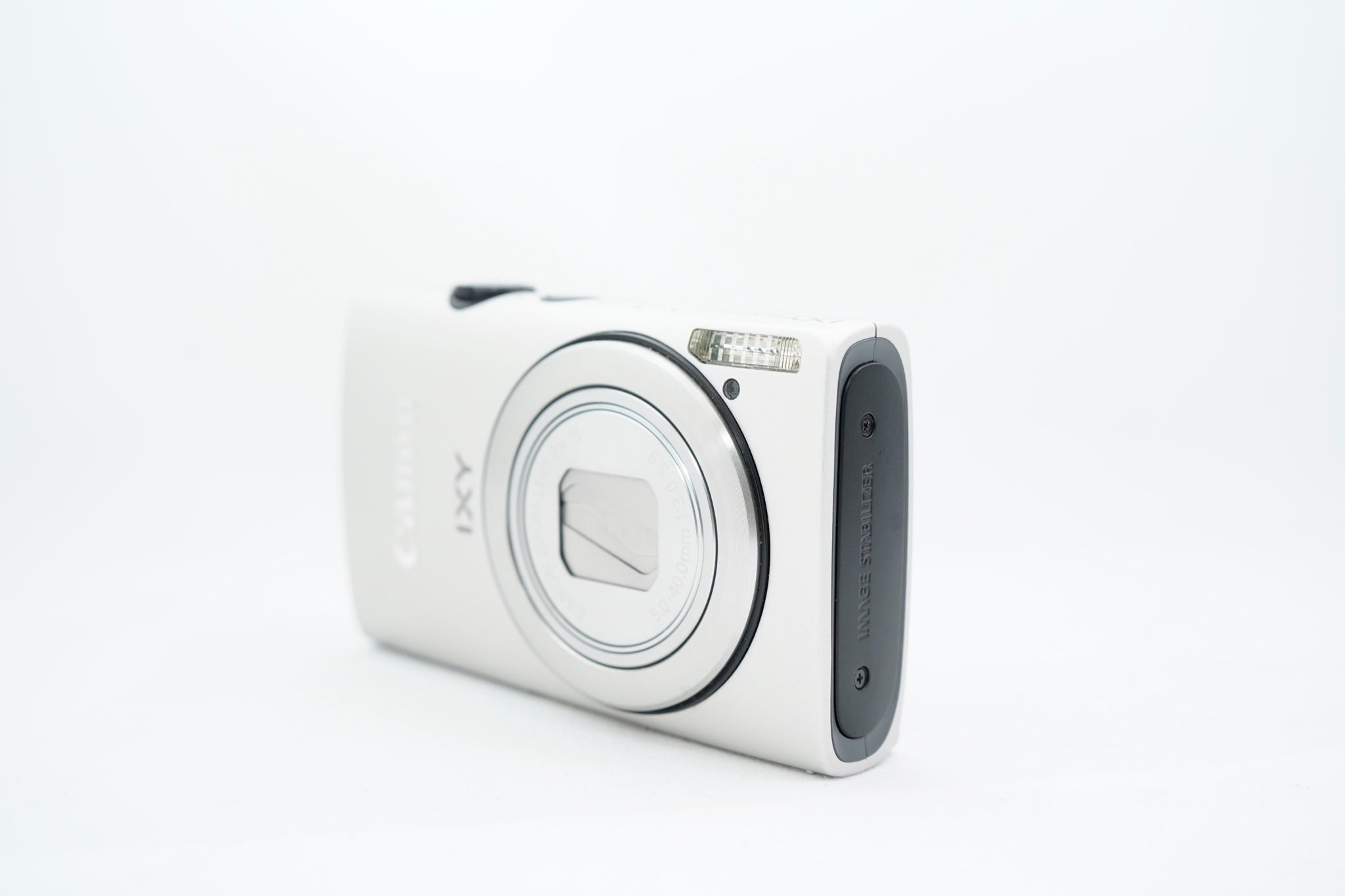 Canon IXY 600F ｼﾙﾊﾞｰ（付属：バッテリー, 箱）