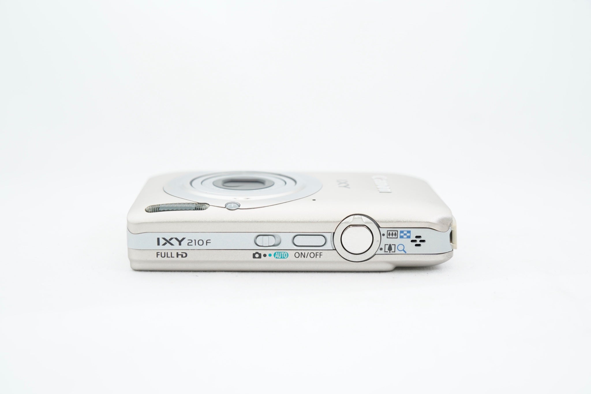 Canon IXY 210F ｼﾙﾊﾞｰ (281062007115)（付属：バッテリー）
