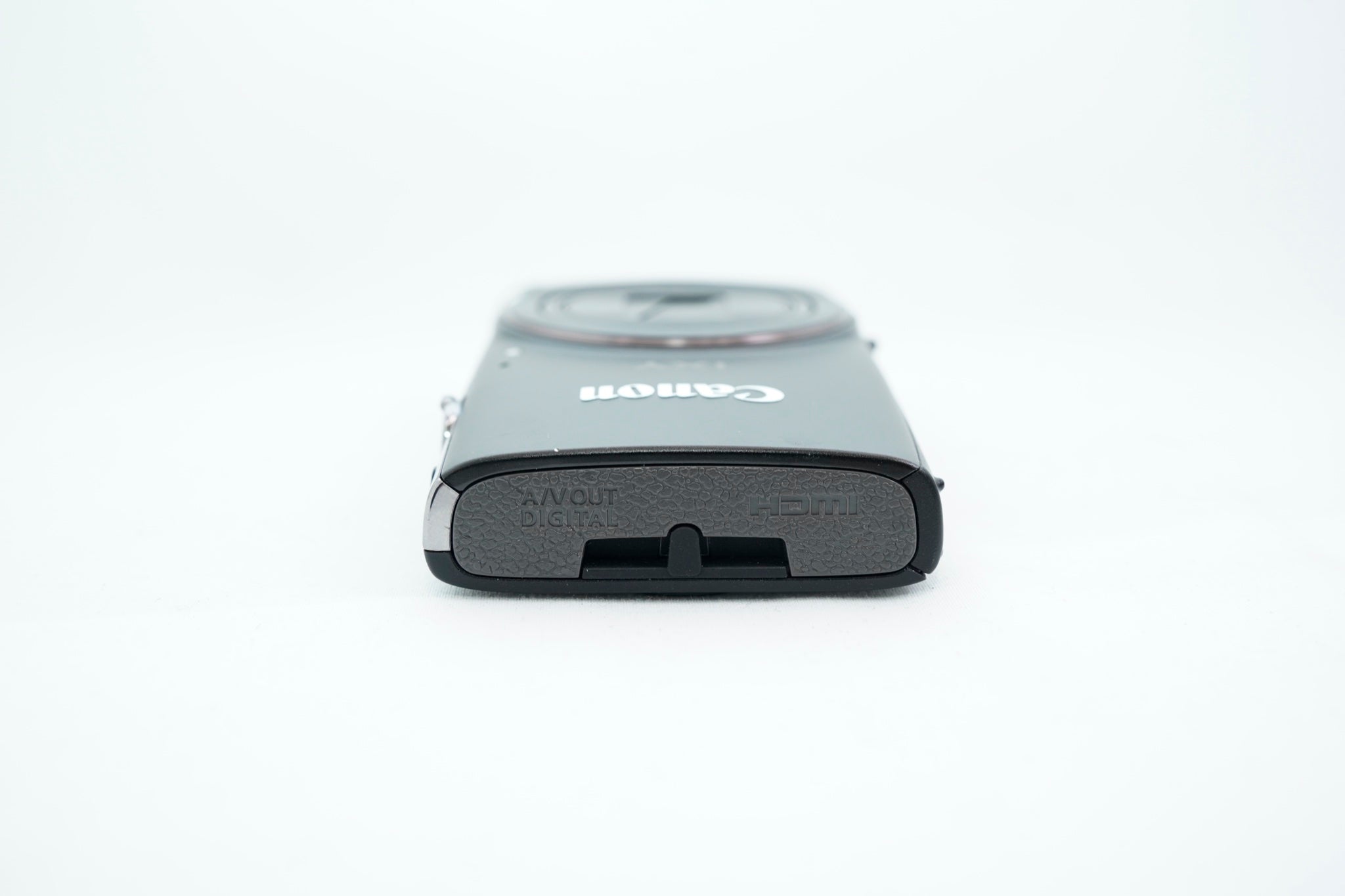 Canon IXY 650 ﾌﾞﾗｯｸ (261065003050)（付属：バッテリー）