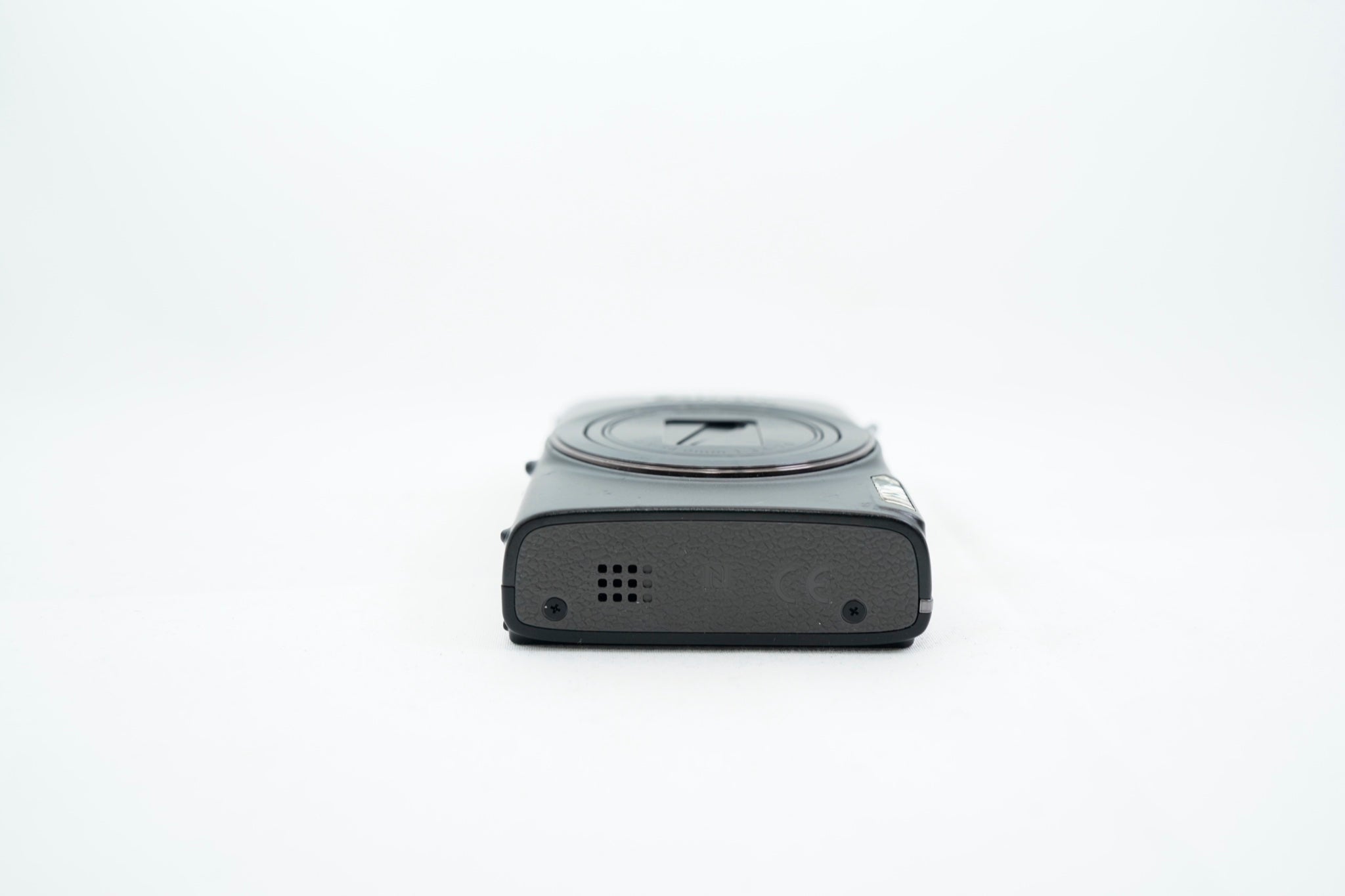 Canon IXY 650 ﾌﾞﾗｯｸ (611061001789)（付属：バッテリー）