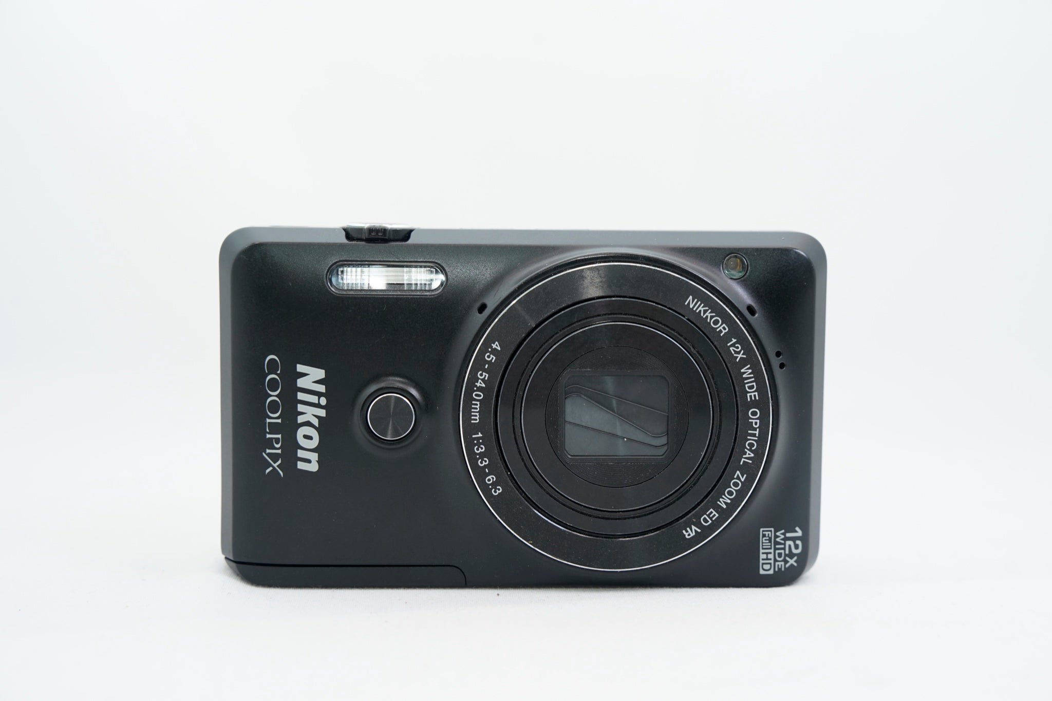 Nikon COOLPIX S6900 ﾌﾞﾗｯｸ (20008751)（付属：バッテリー）