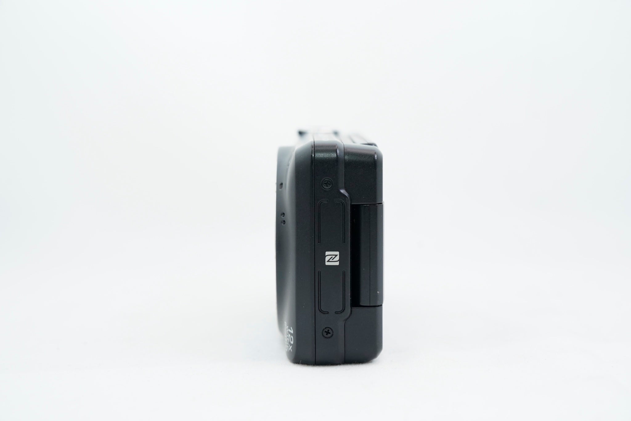Nikon COOLPIX S6900 ﾌﾞﾗｯｸ (20008751)（付属：バッテリー）