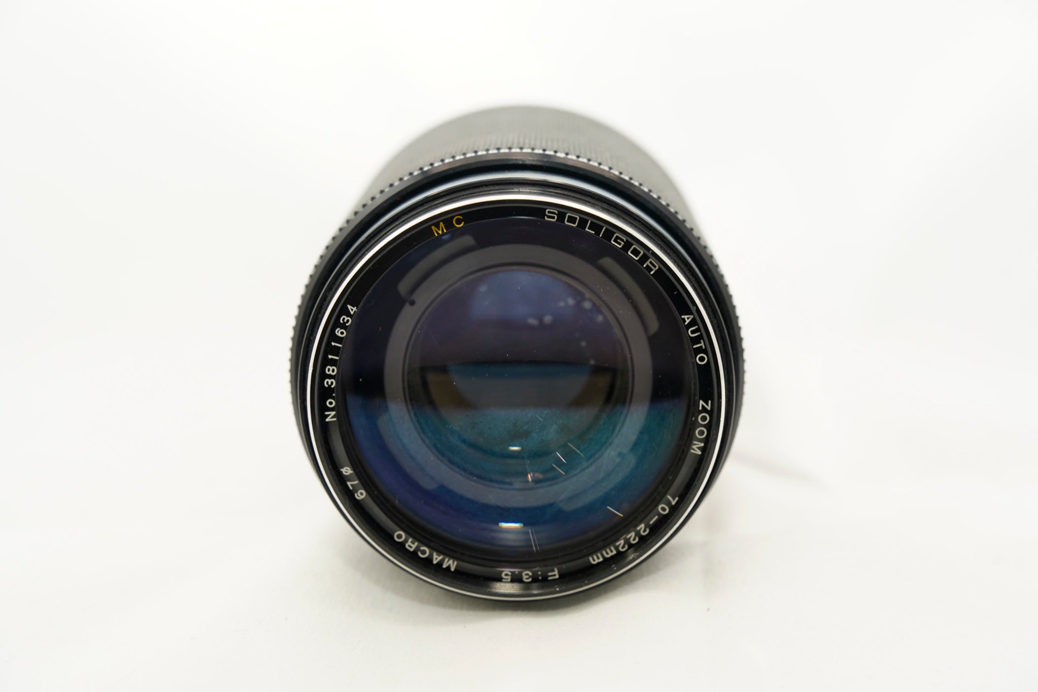 Nikon F3 / NIKKOR 35-70mm F3.5 / MC AUTO ZOOM 70-222mm F3.5 MACRO
