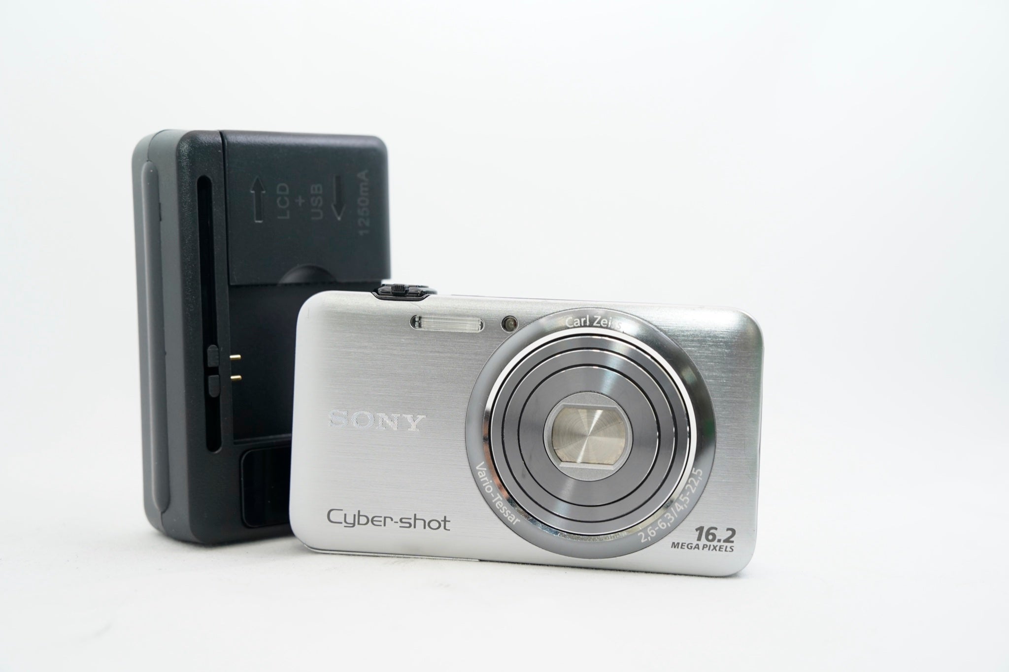 SONY Cyber-shot DSC-WX7 ｼﾙﾊﾞｰ（付属：バッテリー）