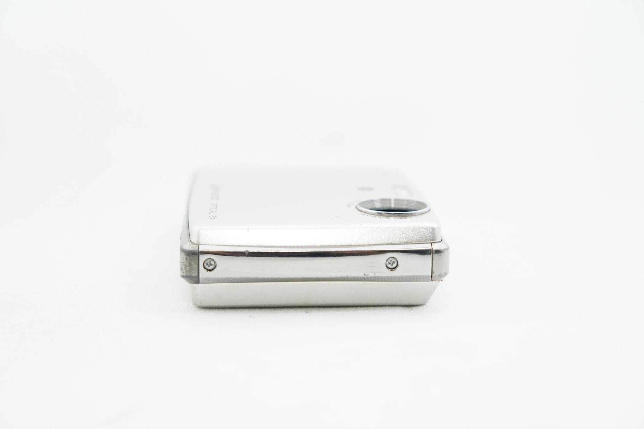 SONY Cyber Shot DSC-T33 シルバー 3085862（付属：箱, 充電器）