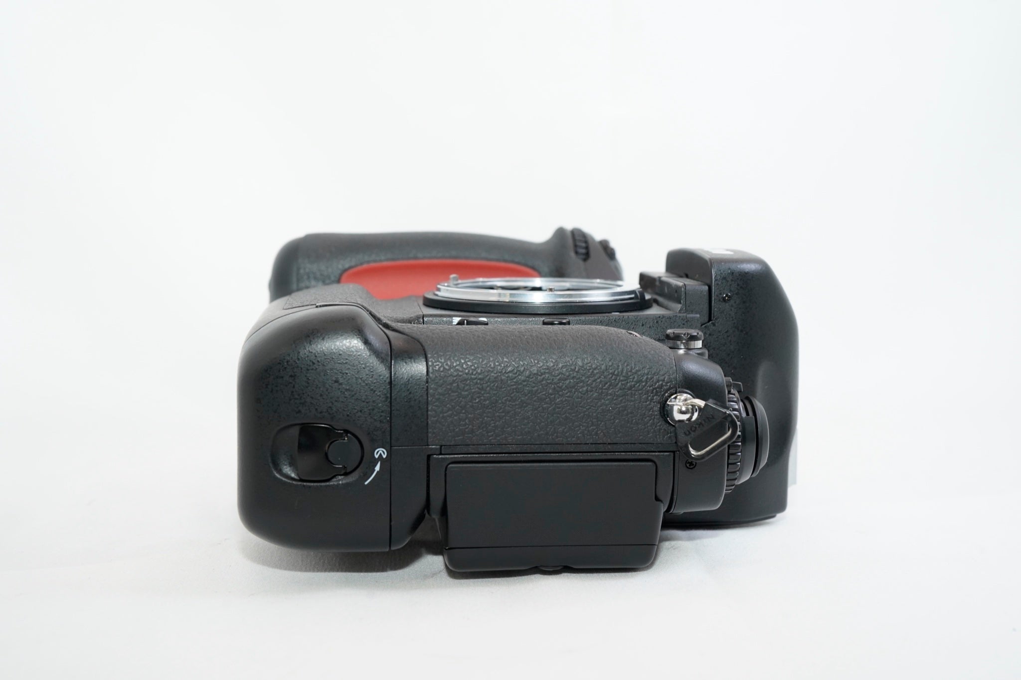 NIKON F5 / MF-28