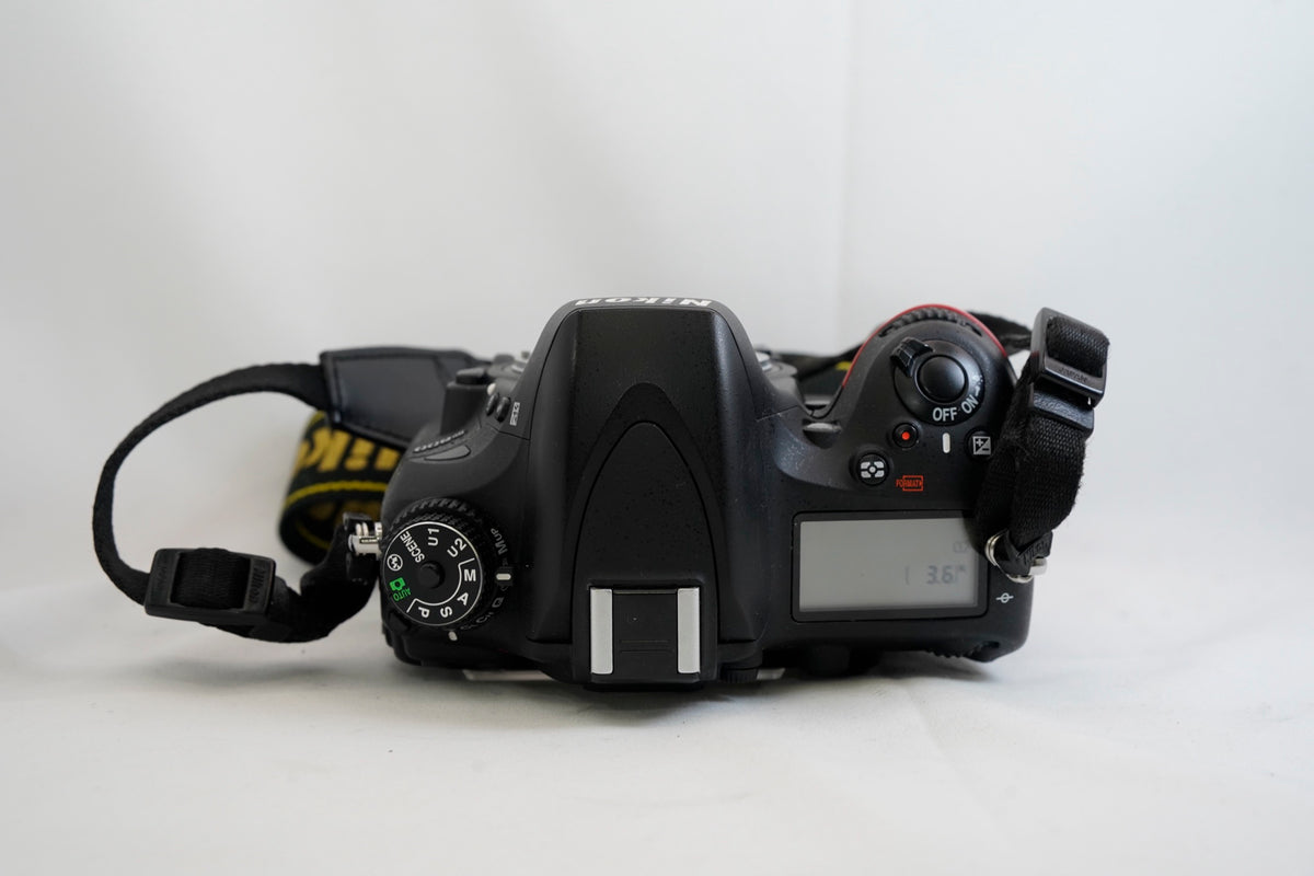 NIKON D600 バッテリ、チャージャー
