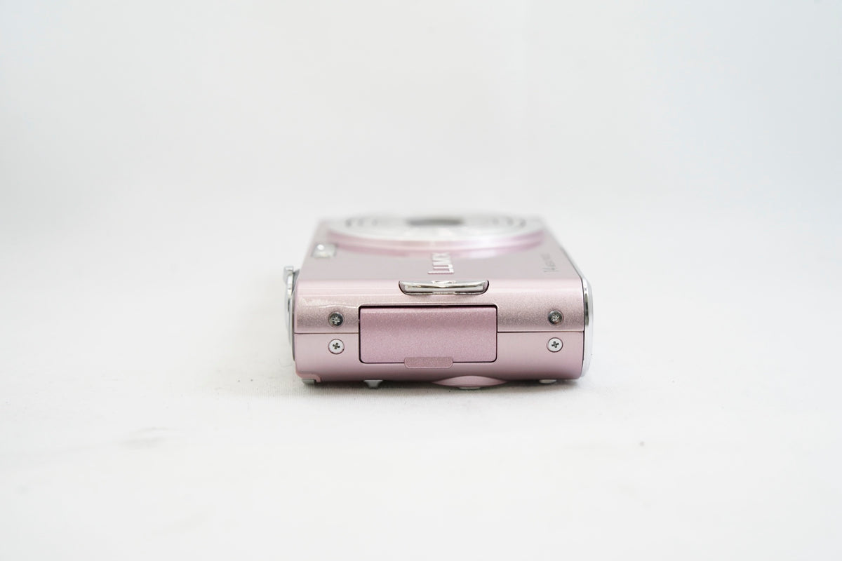 Panasonic LUMIX DMC-FX66 ピンク（付属：バッテリー 充電器）