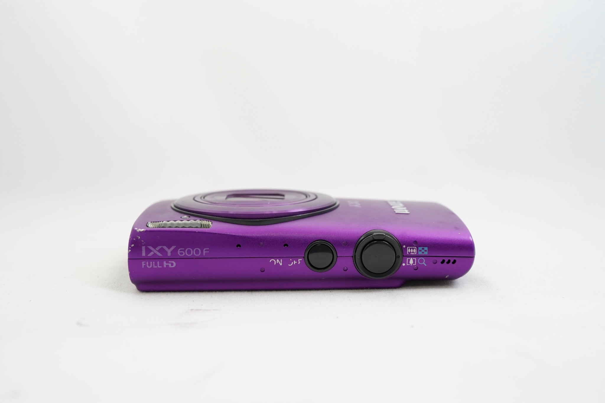 ジャンク品　Canon IXY 600F パープル 本体のみ Canon IXY 600F パープル（付属：バッテリー）