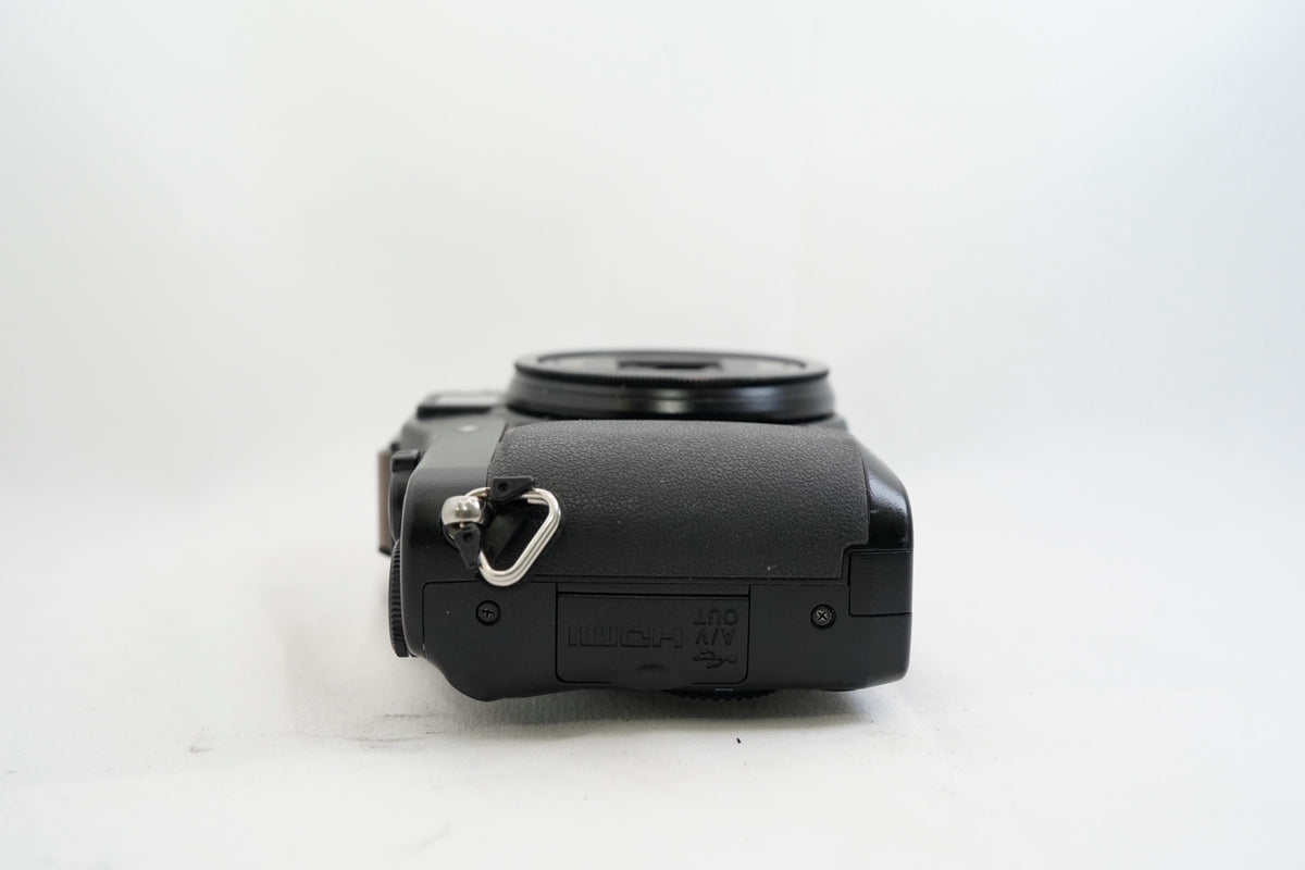 Nikon COOLPIX P7000