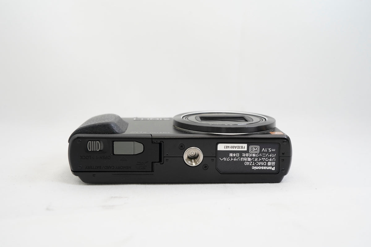 Panasonic LUMIX DMC-TZ40 ブラック（付属：箱 バッテリー）