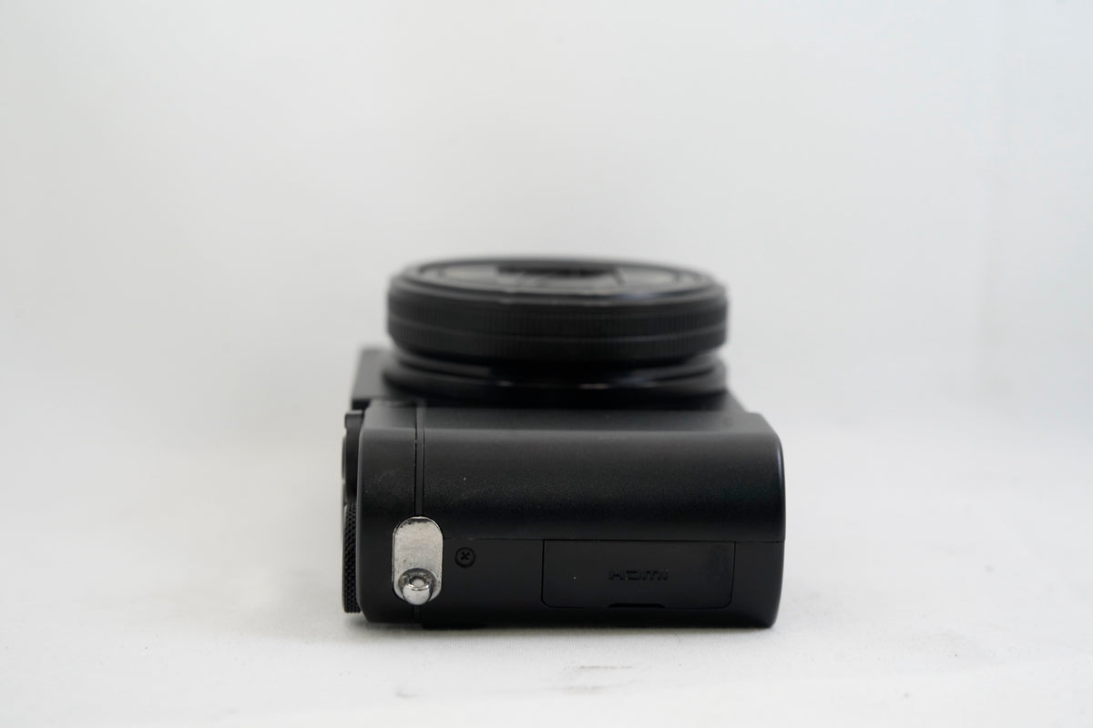 Panasonic LUMIX DMC-TX1（付属：バッテリー）