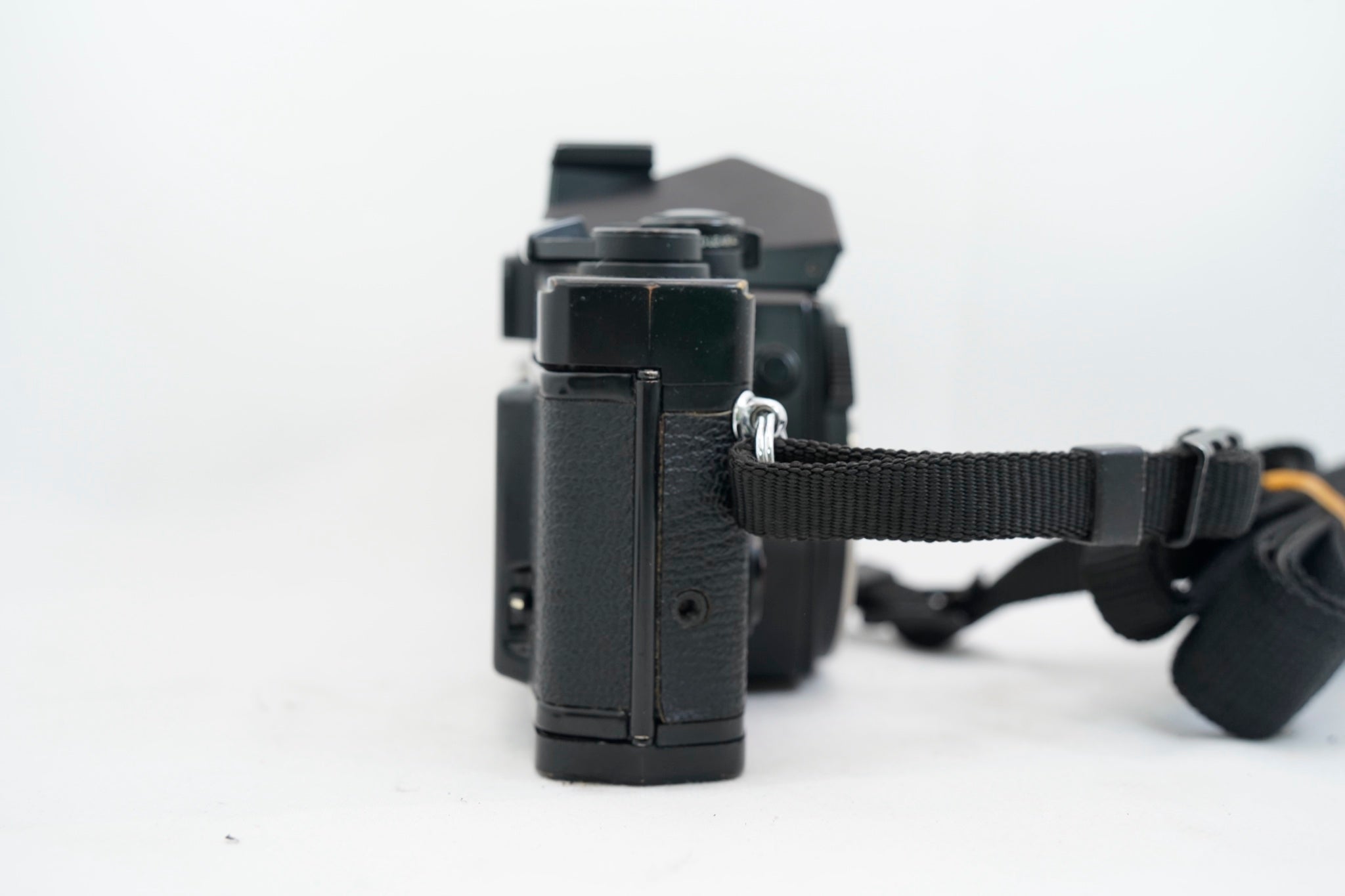 OLYMPUS OM-4