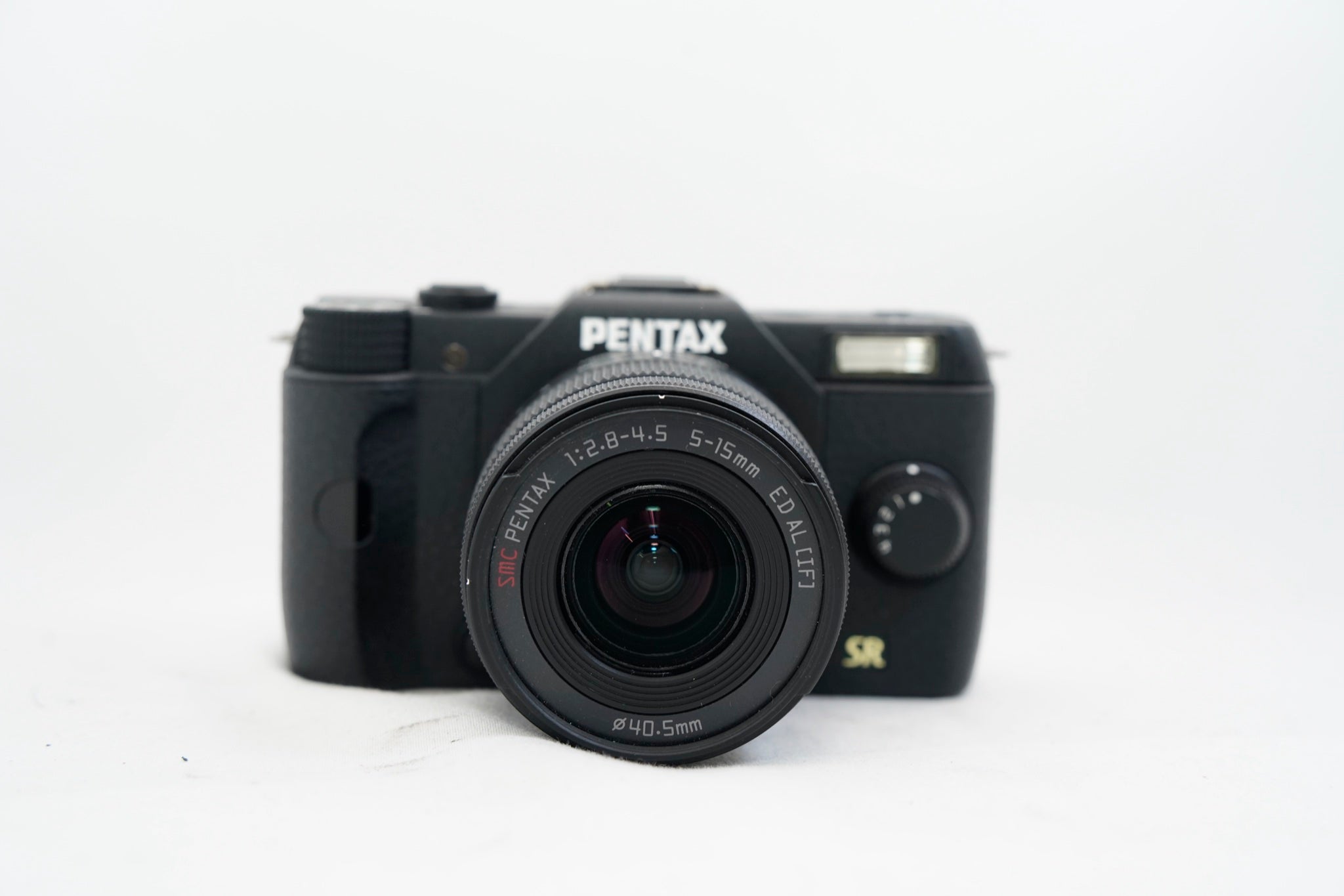 PENTAX Q7 ブラック / smc PENTAX 5-15mm F2.8-4.5 ED AL [IF]（付属：バッテリー）