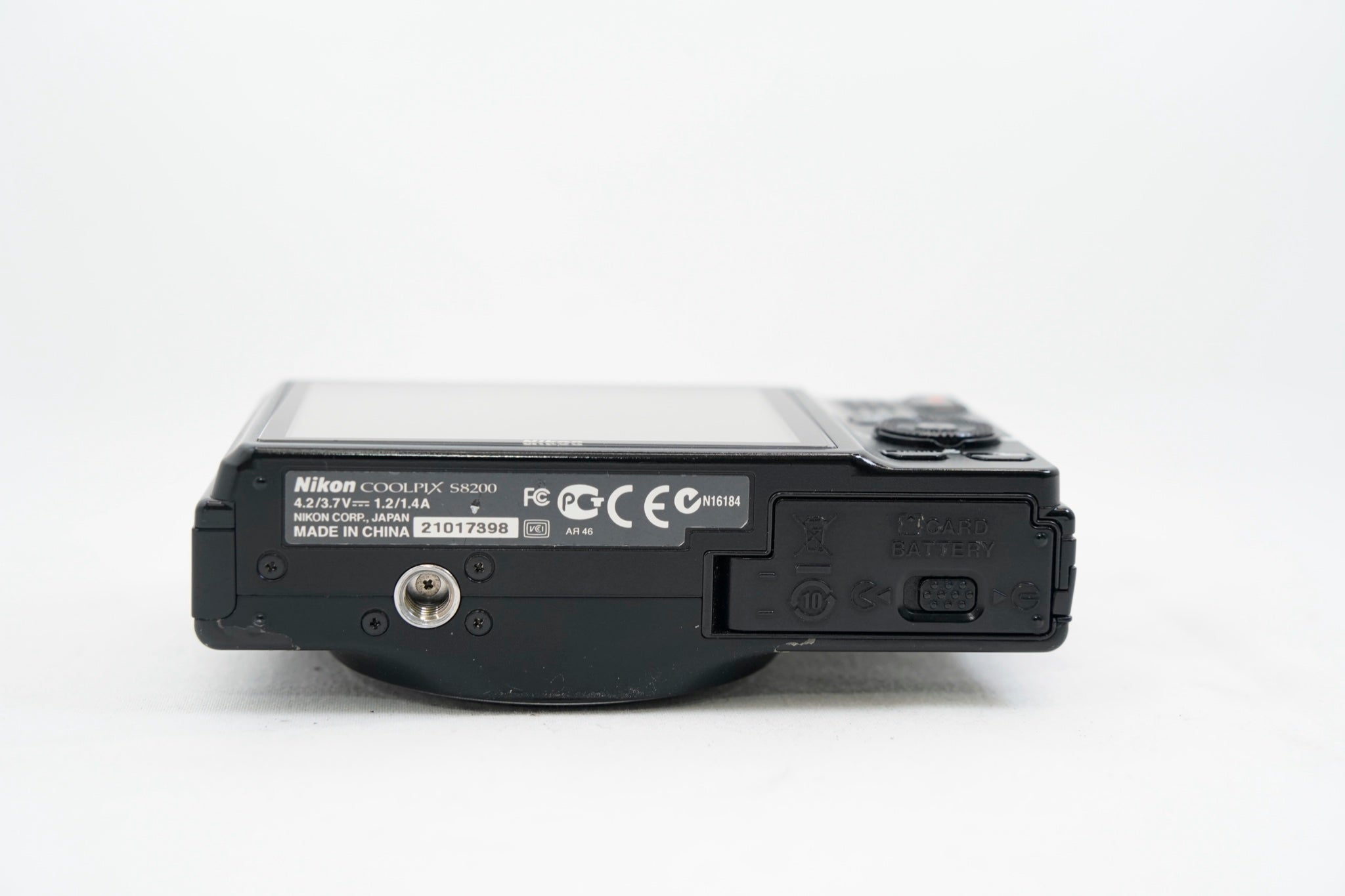 Nikon COOLPIX S8200 ブラック（付属：バッテリー）
