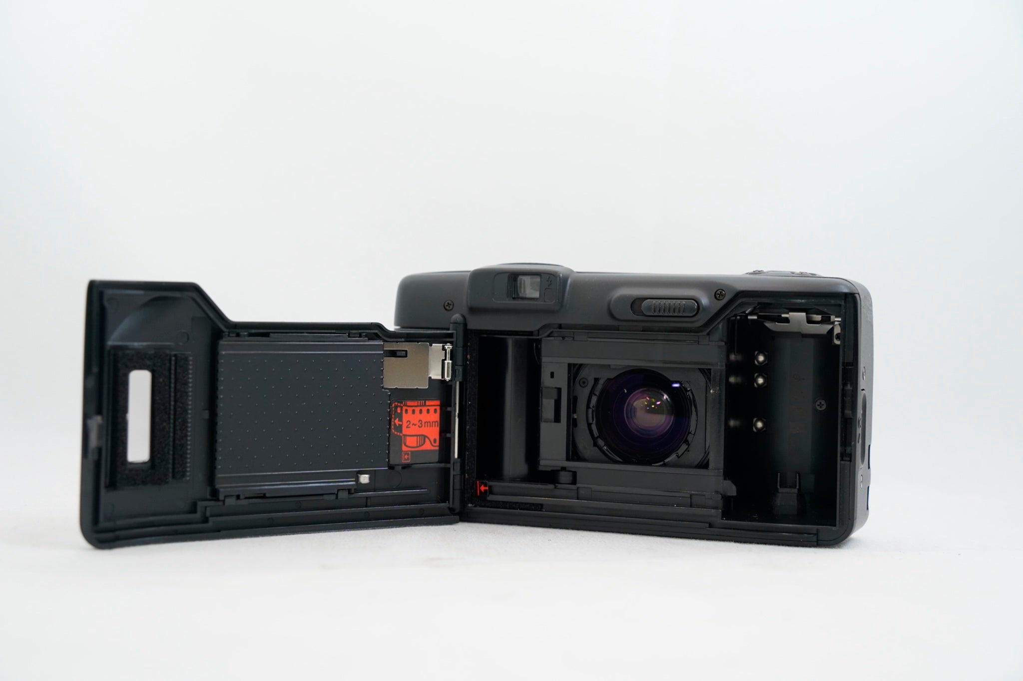 NIKON ZOOM 130 AF #4066