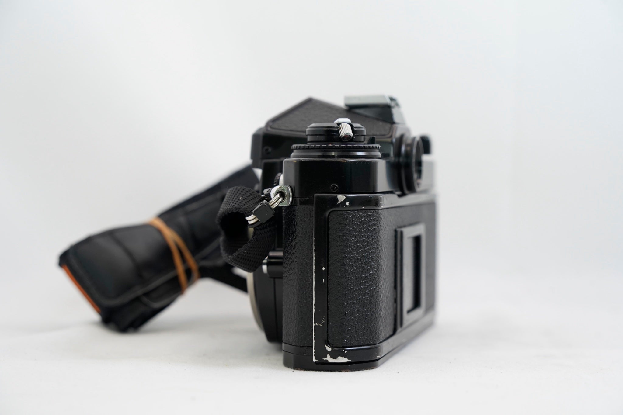 NIKON FE2 / nikkor 28mm F3.5
