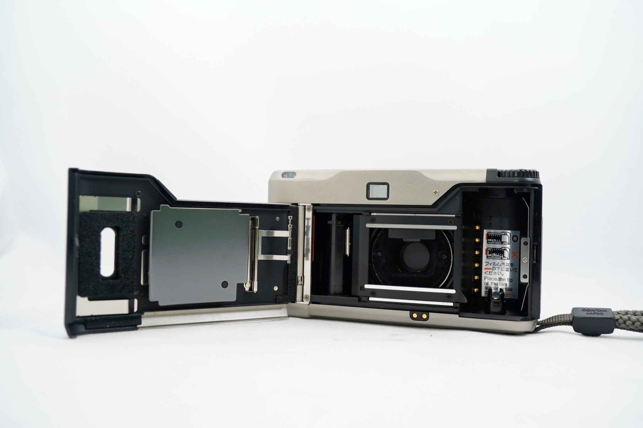 CONTAX T2 シルバー