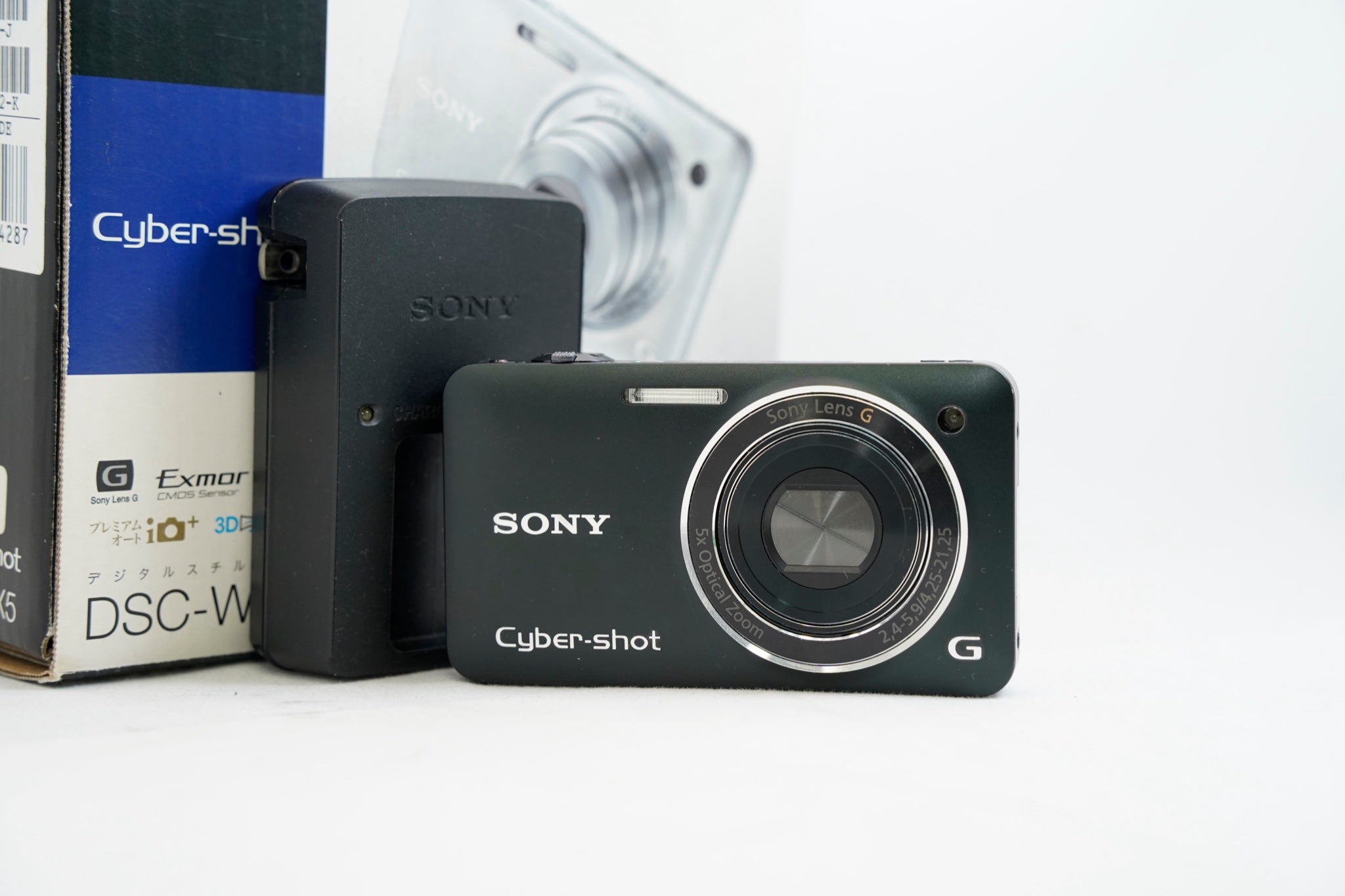 SONY Cyber-shot DSC-WX5 ブラック（付属：バッテリー、充電器、箱）