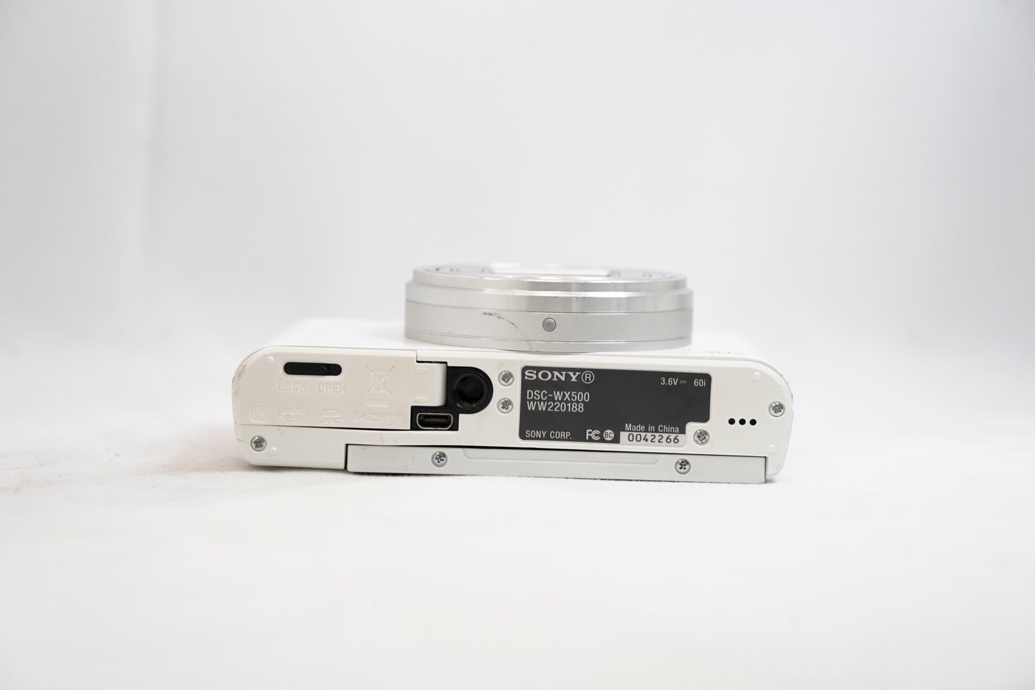 SONY Cyber-shot DSC-WX500 ホワイト（付属：バッテリー）