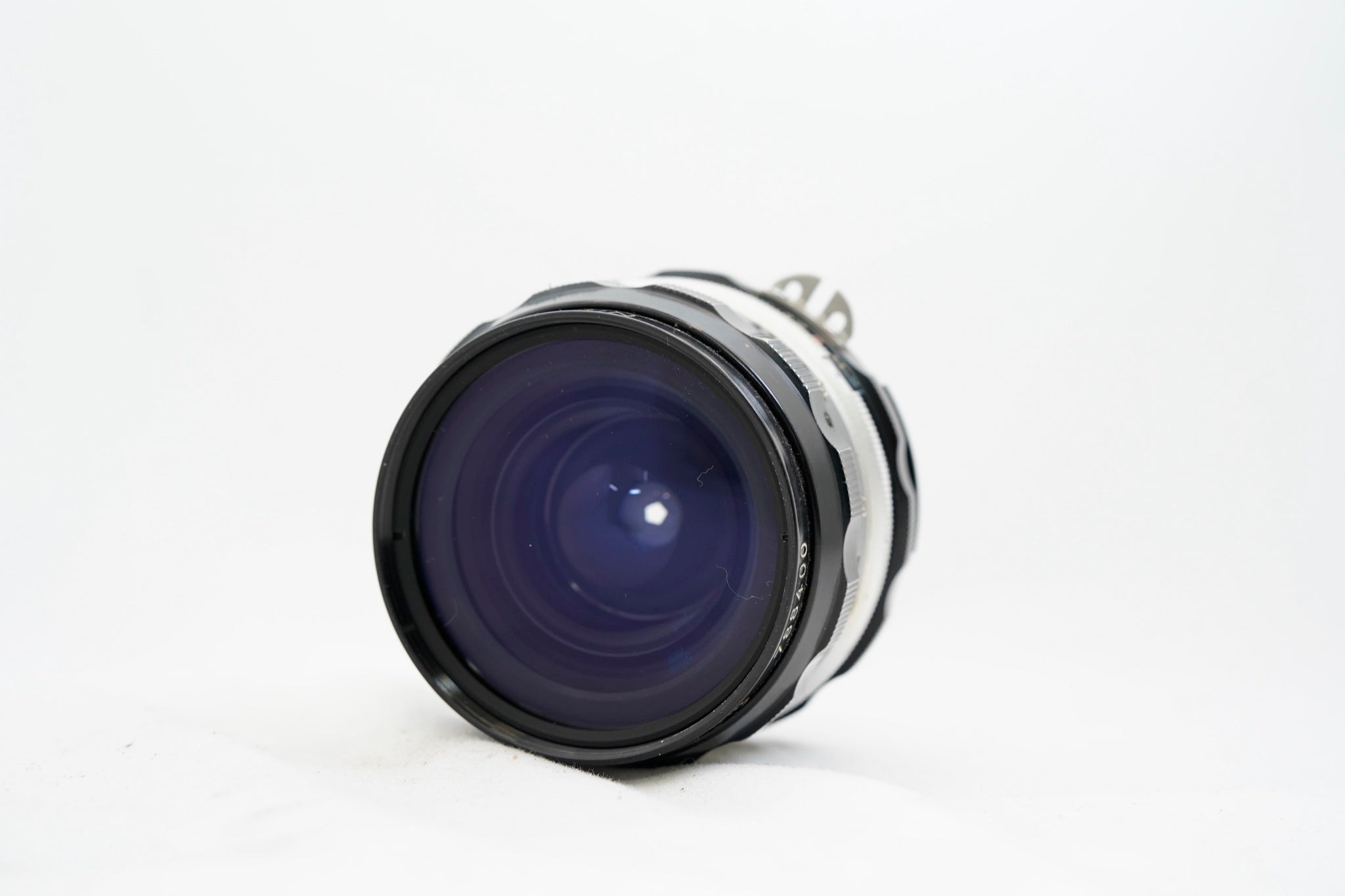NIKON NIKKOR-H 28mm F3.5