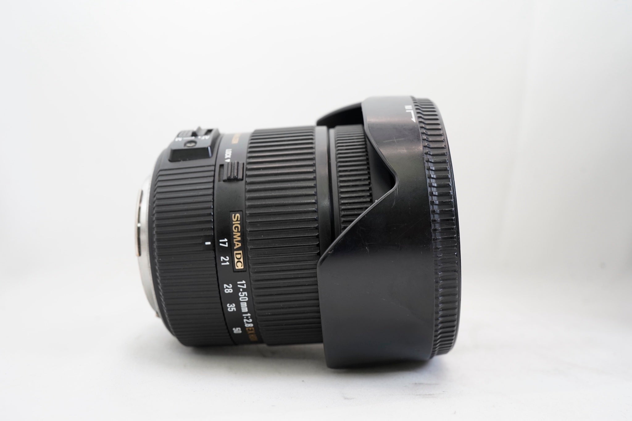 SIGMA 17-50mm F2.8 EX DC HSM キャノン