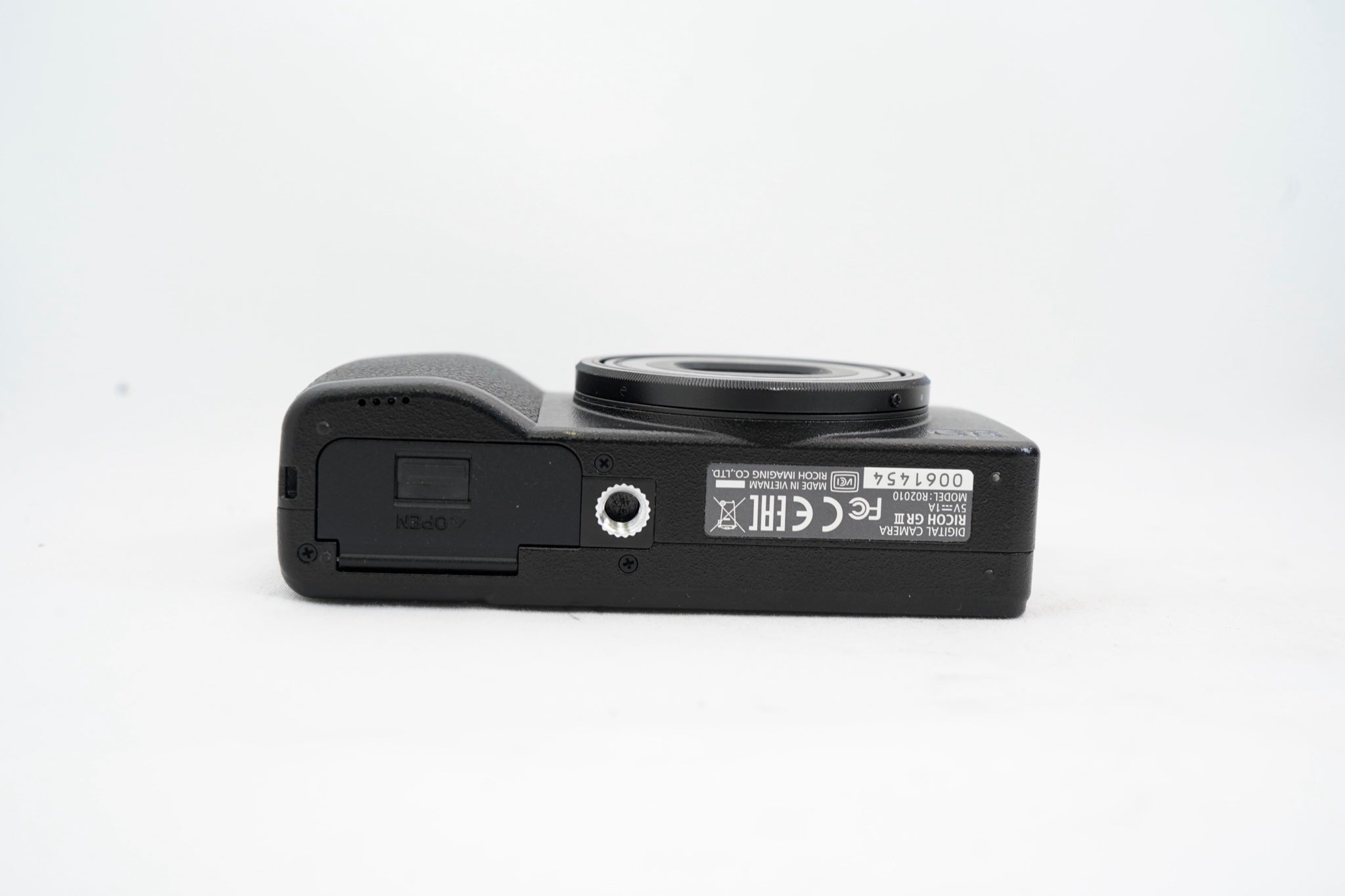 RICOH GRIII 箱付属
