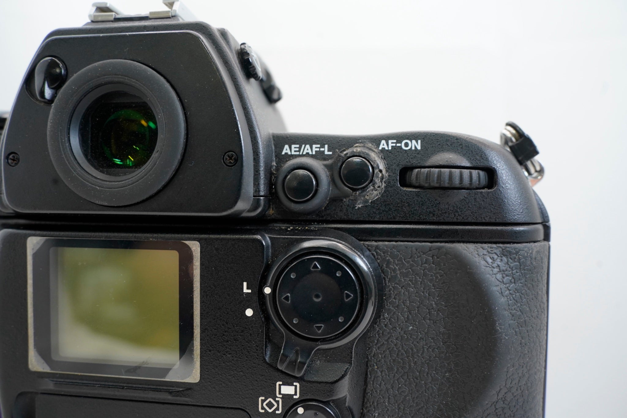 NIKON F6 MB-40