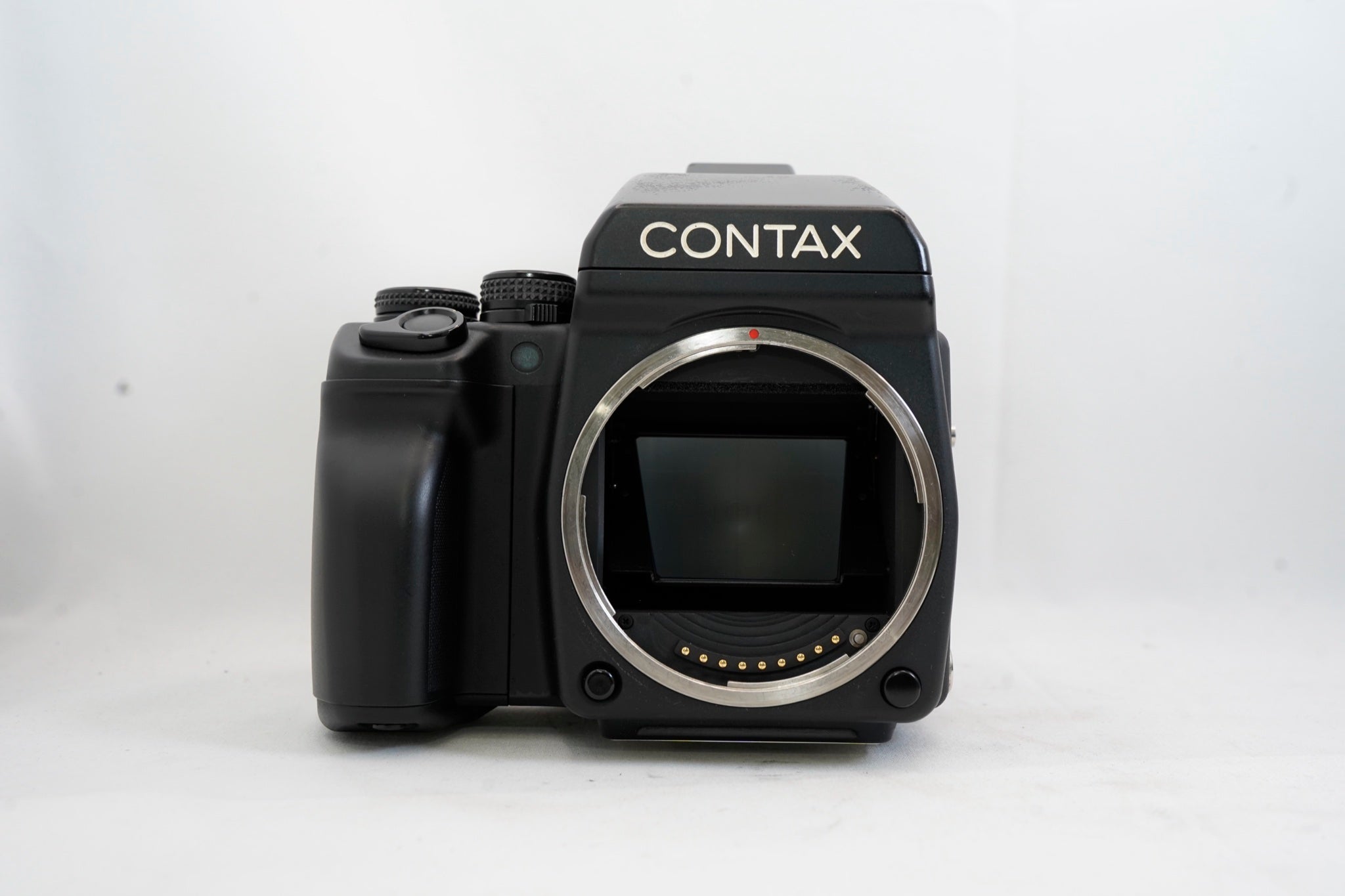 CONTAX 645 / CONTAX Planar 80mm F2
