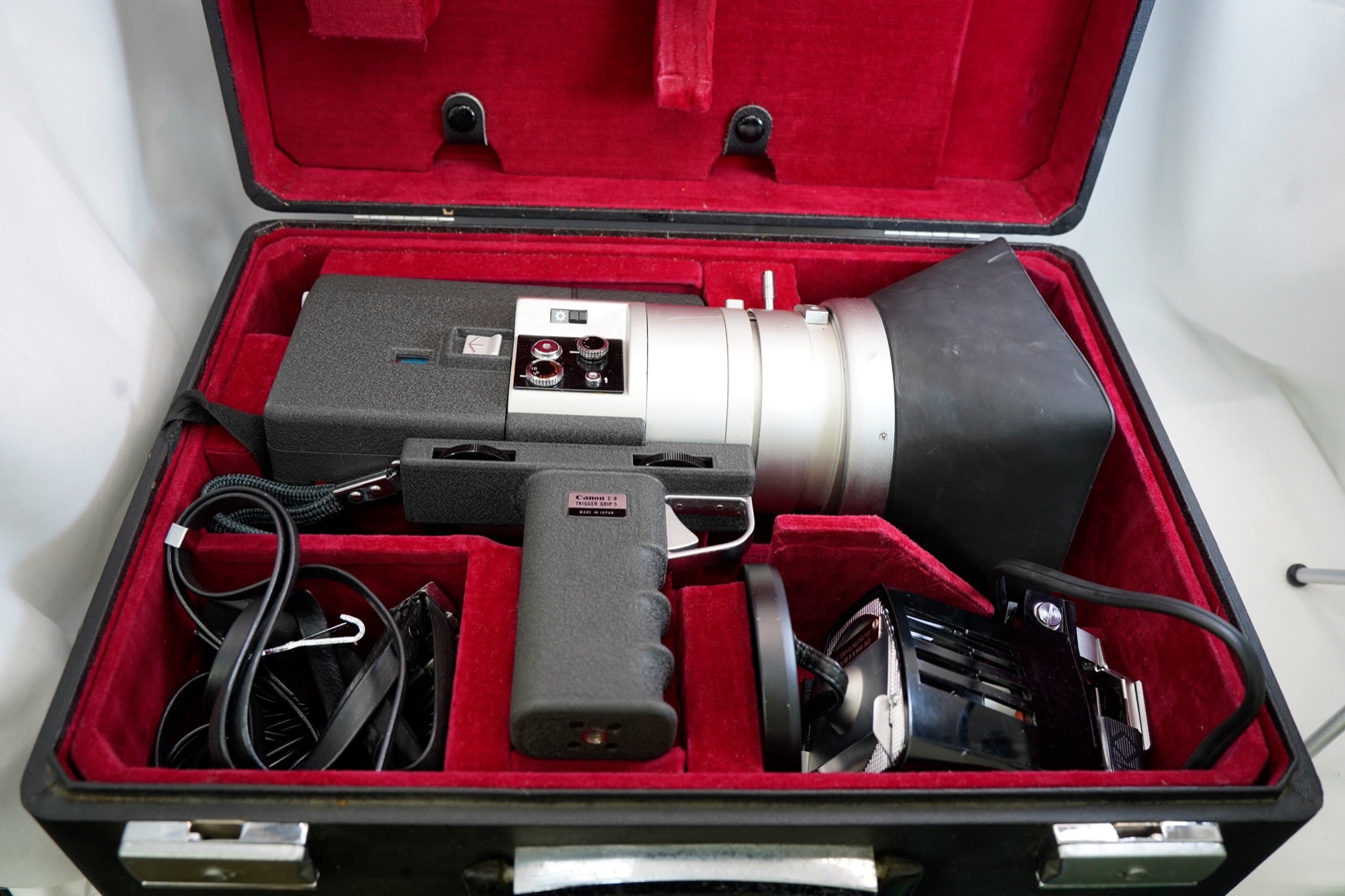Canon Auto Zoom 1218 Super 8 箱付属