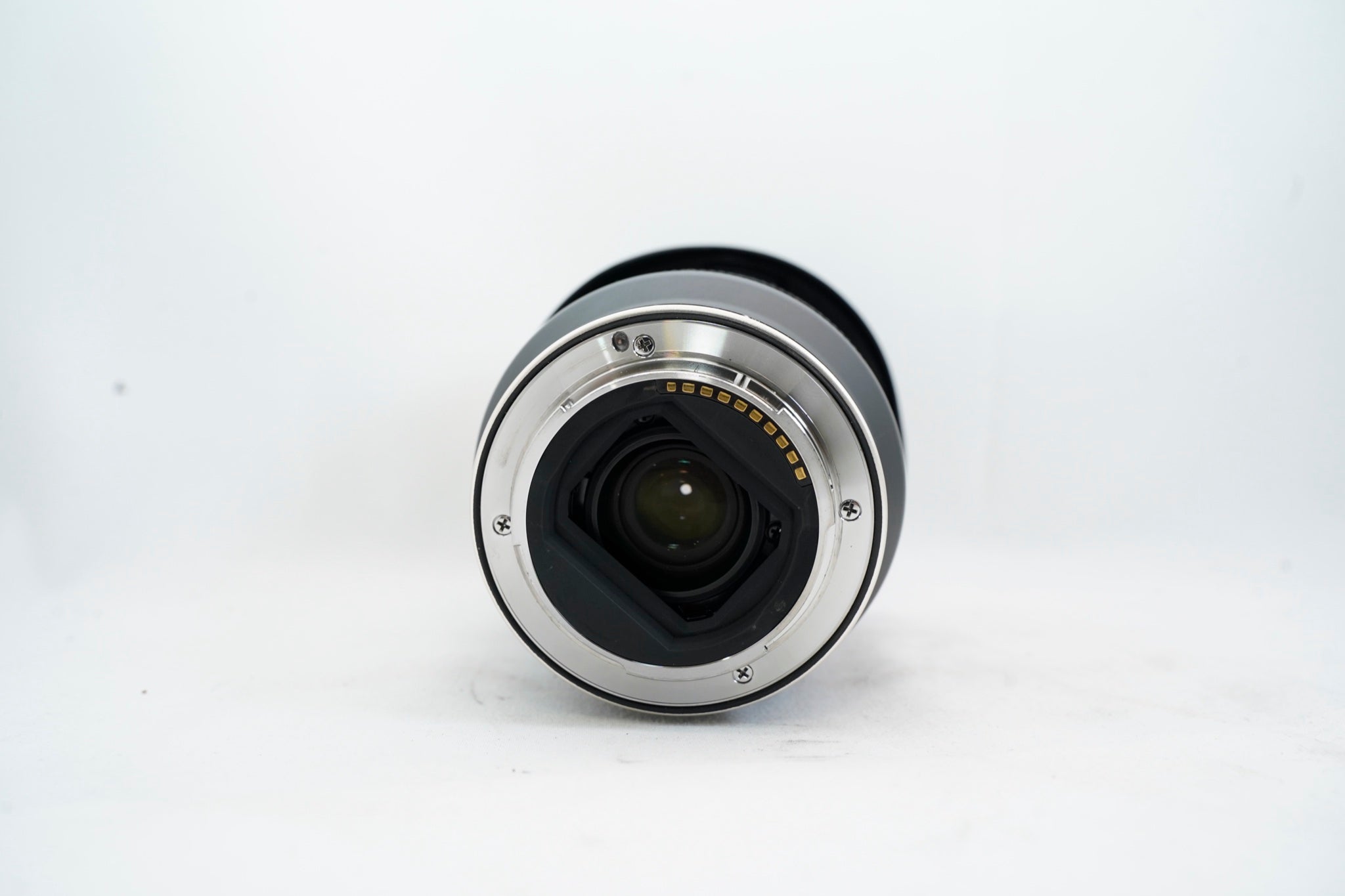 TAMRON 17-28mm F2.8 Di III RXD ソニーEマウント