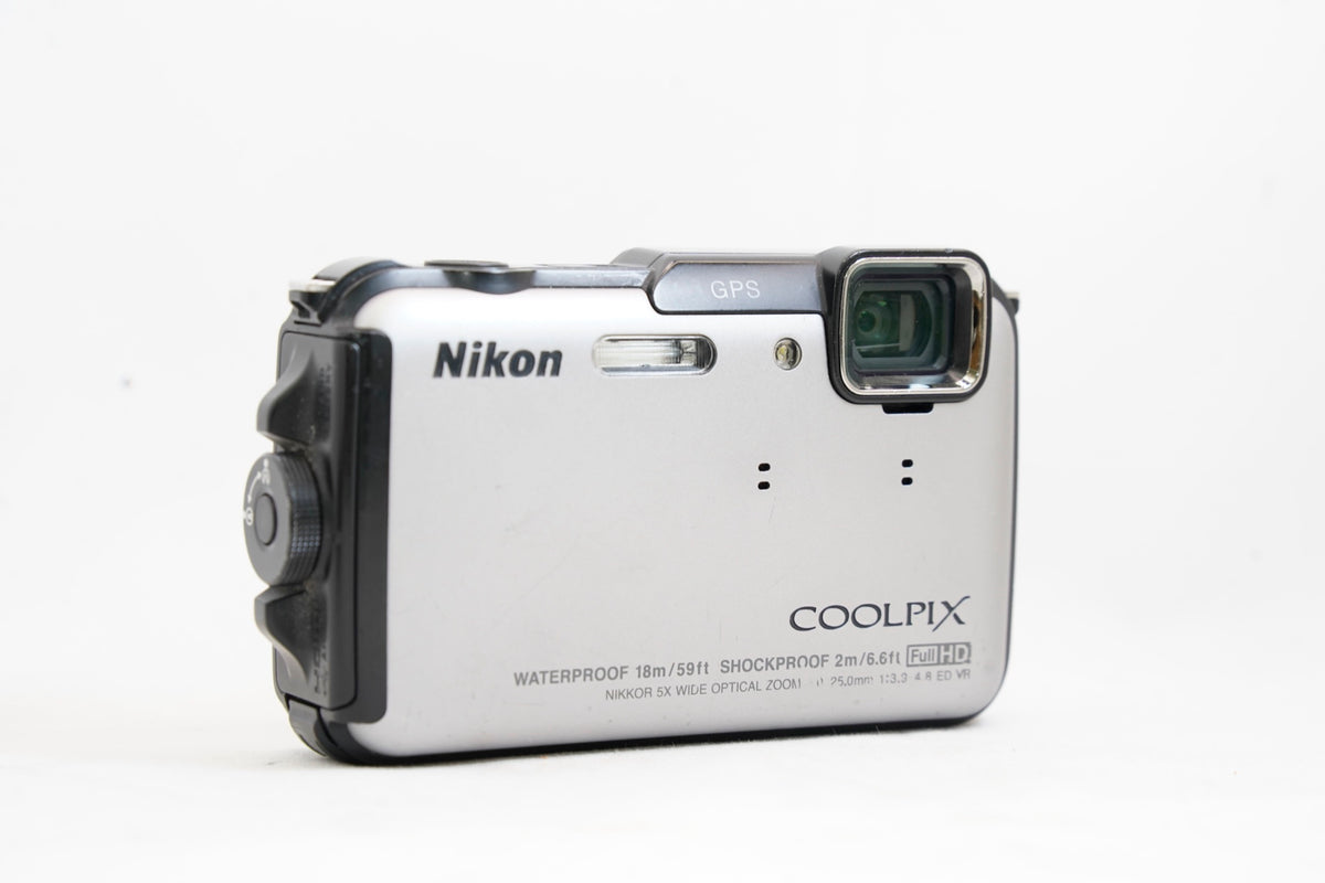 NIKON COOLPIX AW110 シルバー