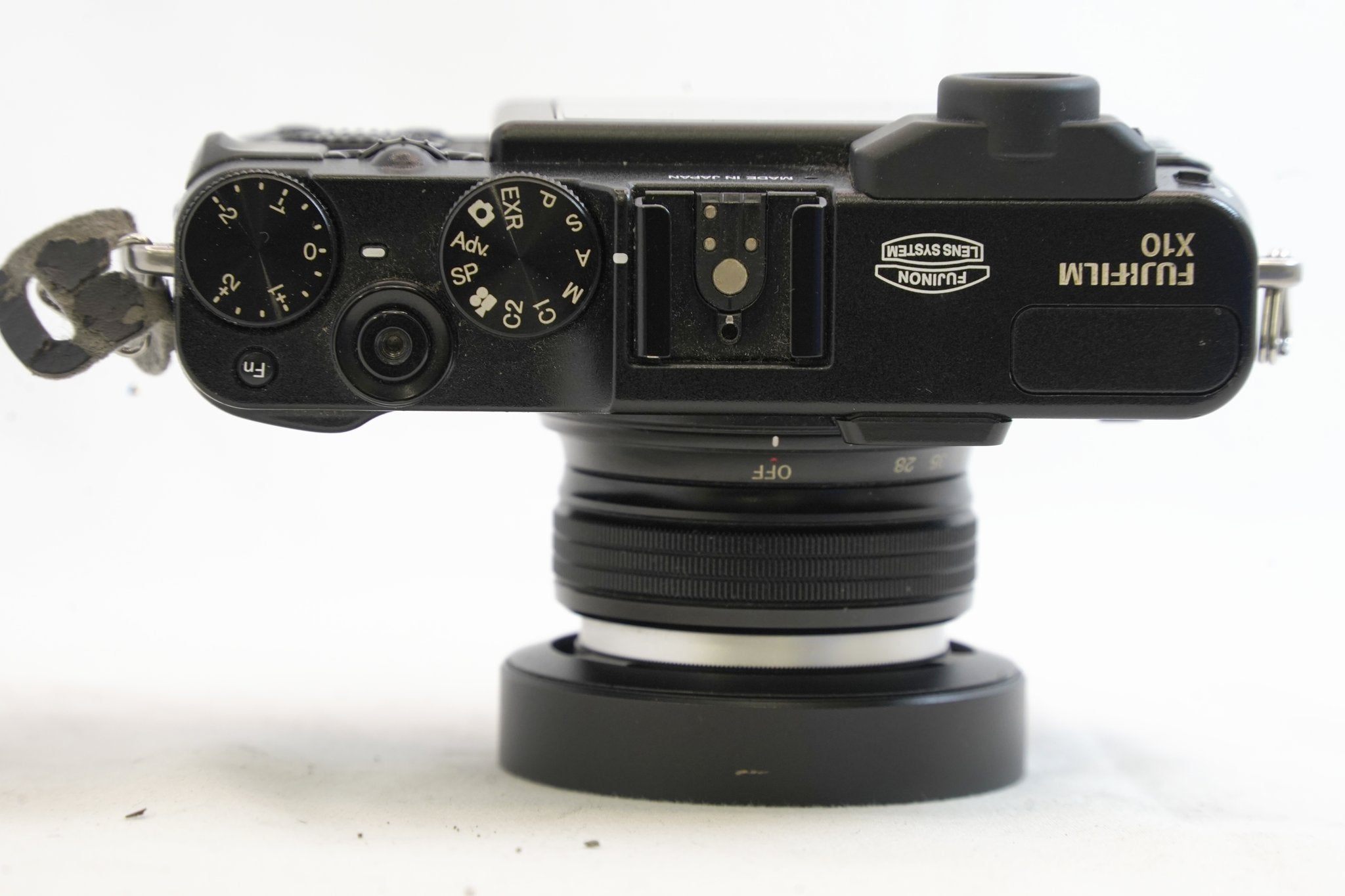 FUJIFILM X10 ブラック