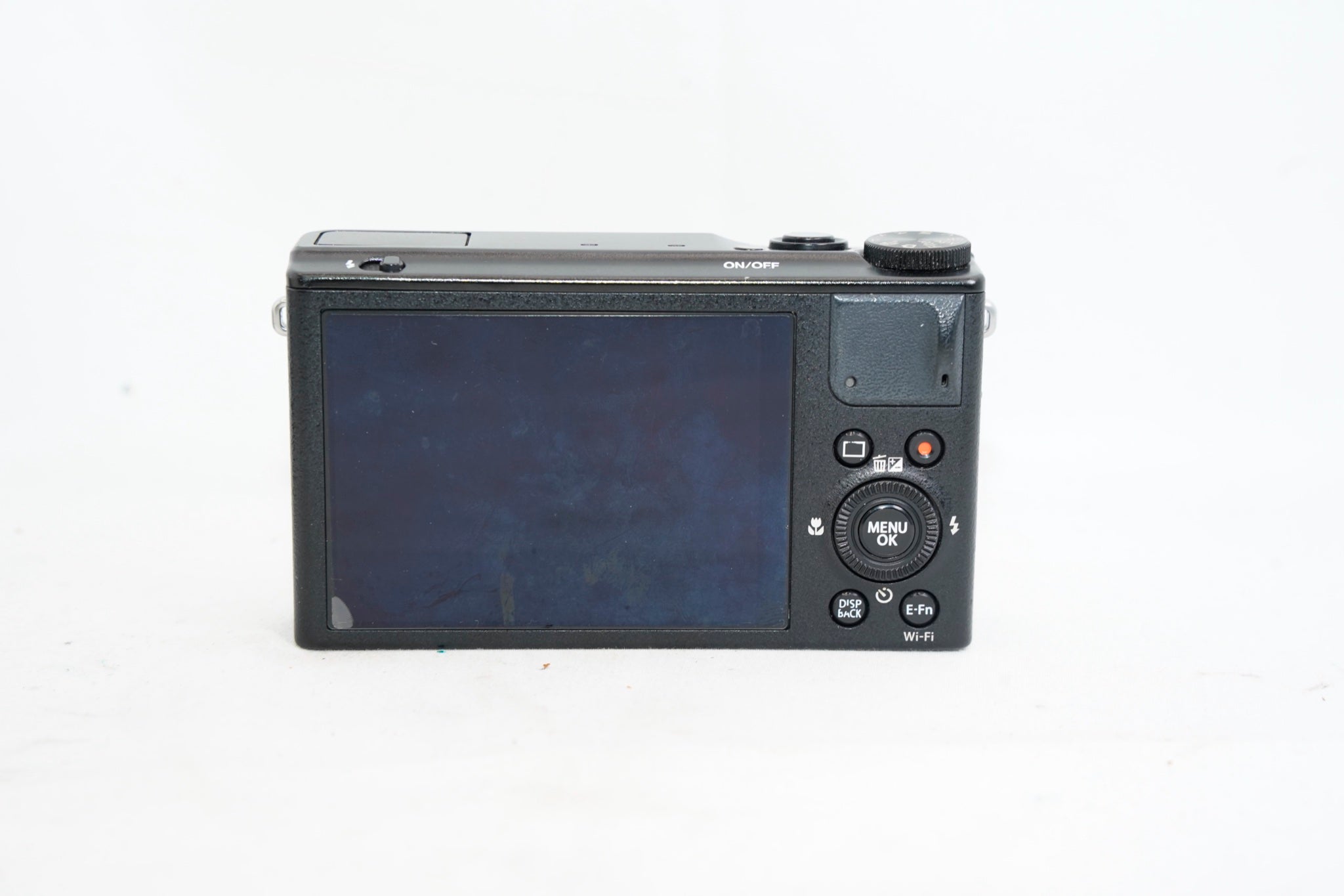 FUJIFILM XQ1 ブラック（付属：充電器、バッテリー）