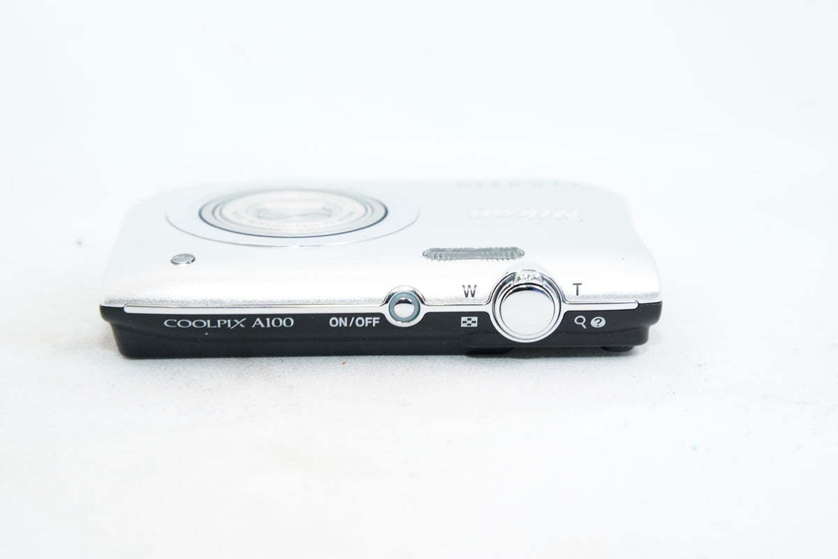 Nikon COOLPIX A100 シルバー（付属：バッテリー）