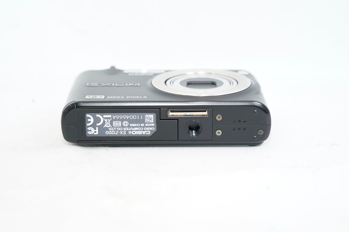 CASIO EXILIM EX-Z1200 ブラック（付属：バッテリー）
