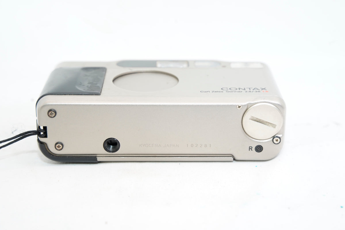 CONTAX T2 チタンシルバー