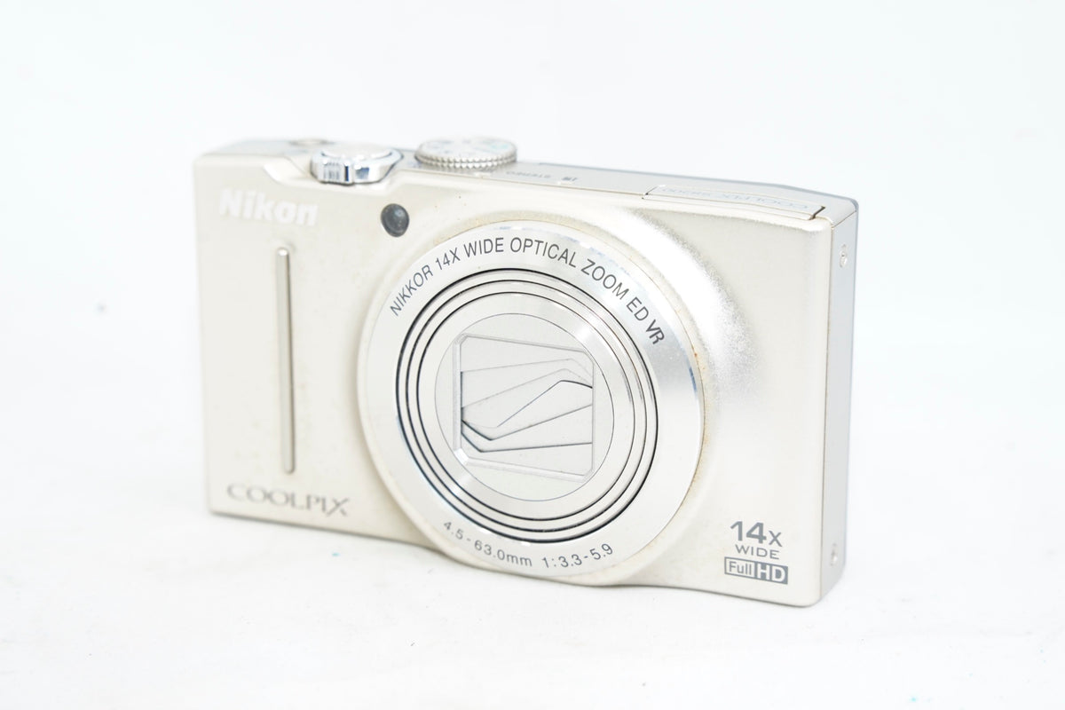 Nikon COOLPIX S8200 ゴールド（付属：バッテリー）