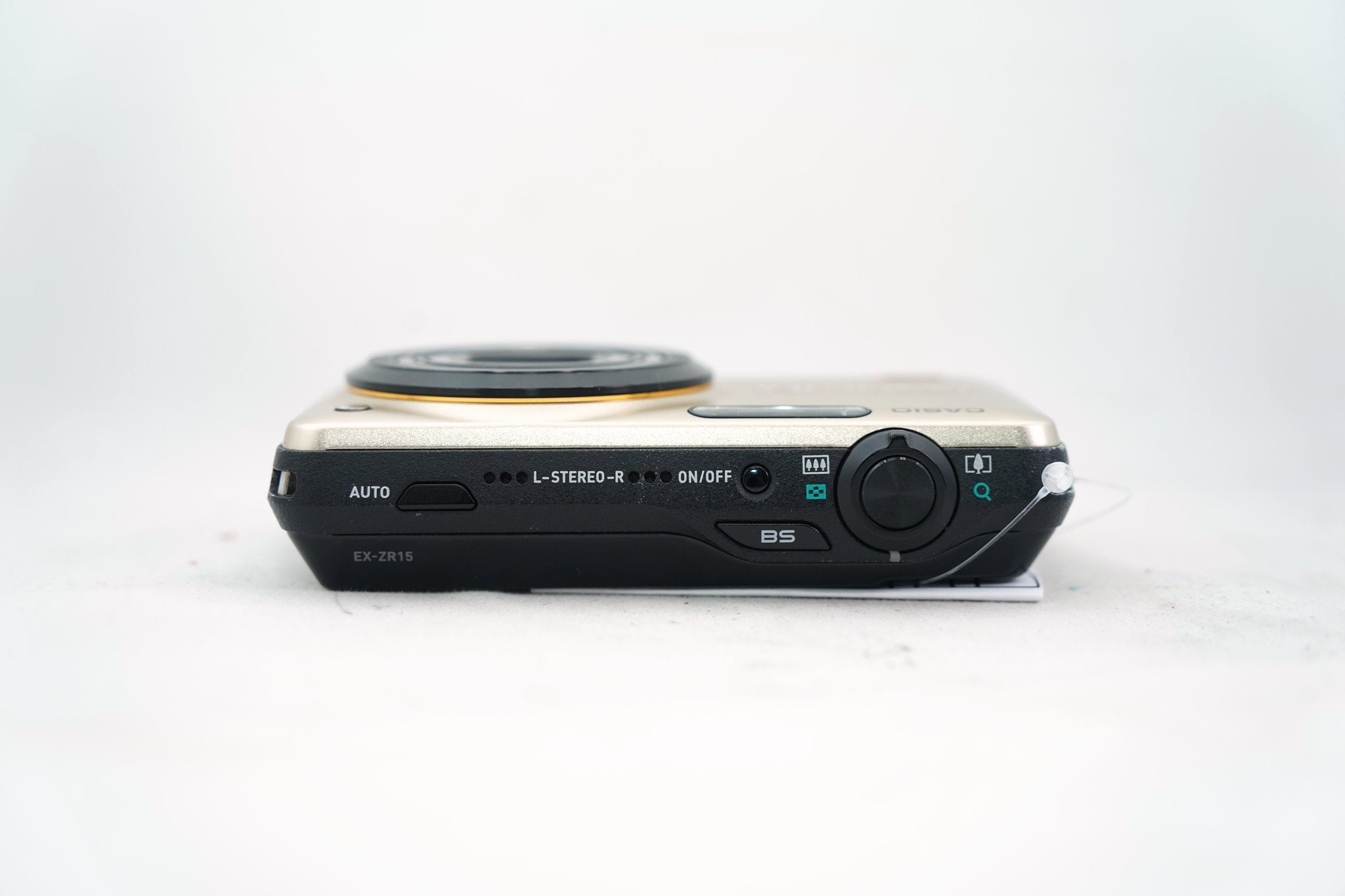CASIO EXILIM EX-ZR15 ゴールド（付属：バッテリー）