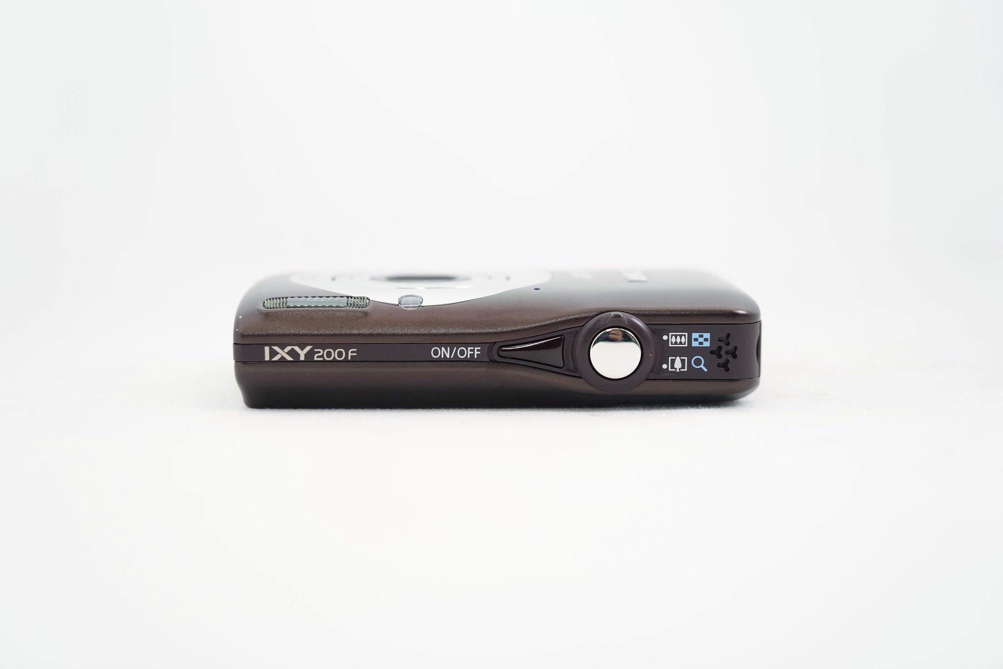 Canon IXY 200F ブラウン