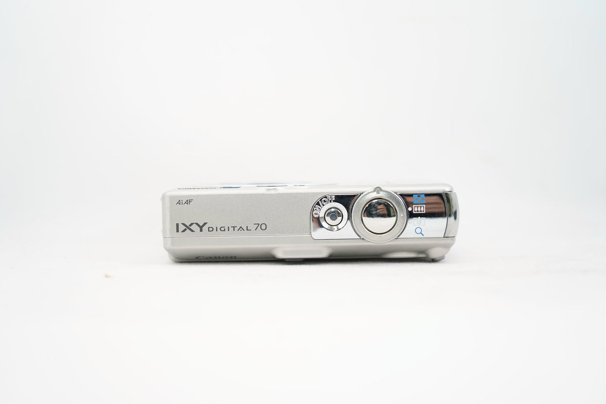 Canon IXY DIGITAL 70 シルバー