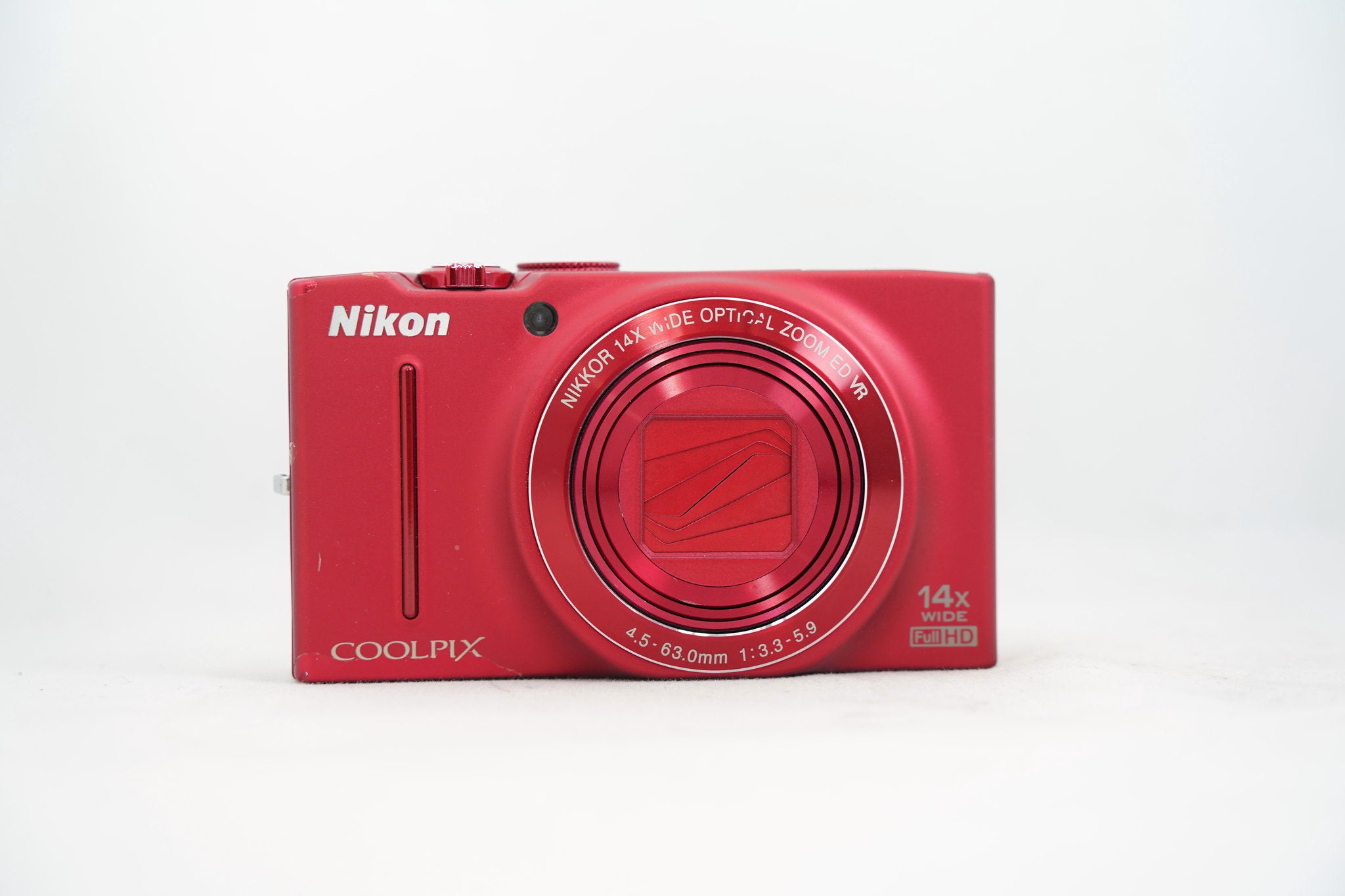 Nikon COOLPIX S8200 レッド